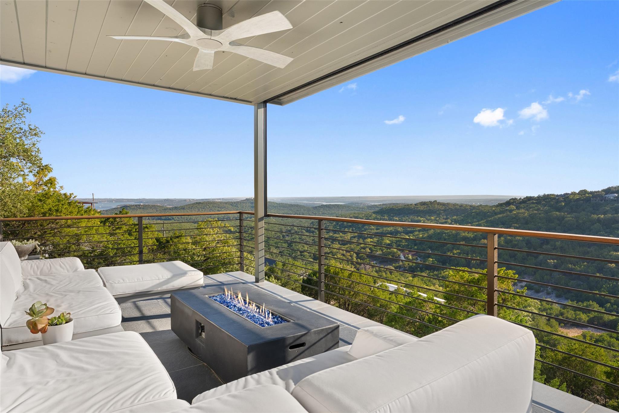 8400 Oveta St, Jonestown, TX 78645