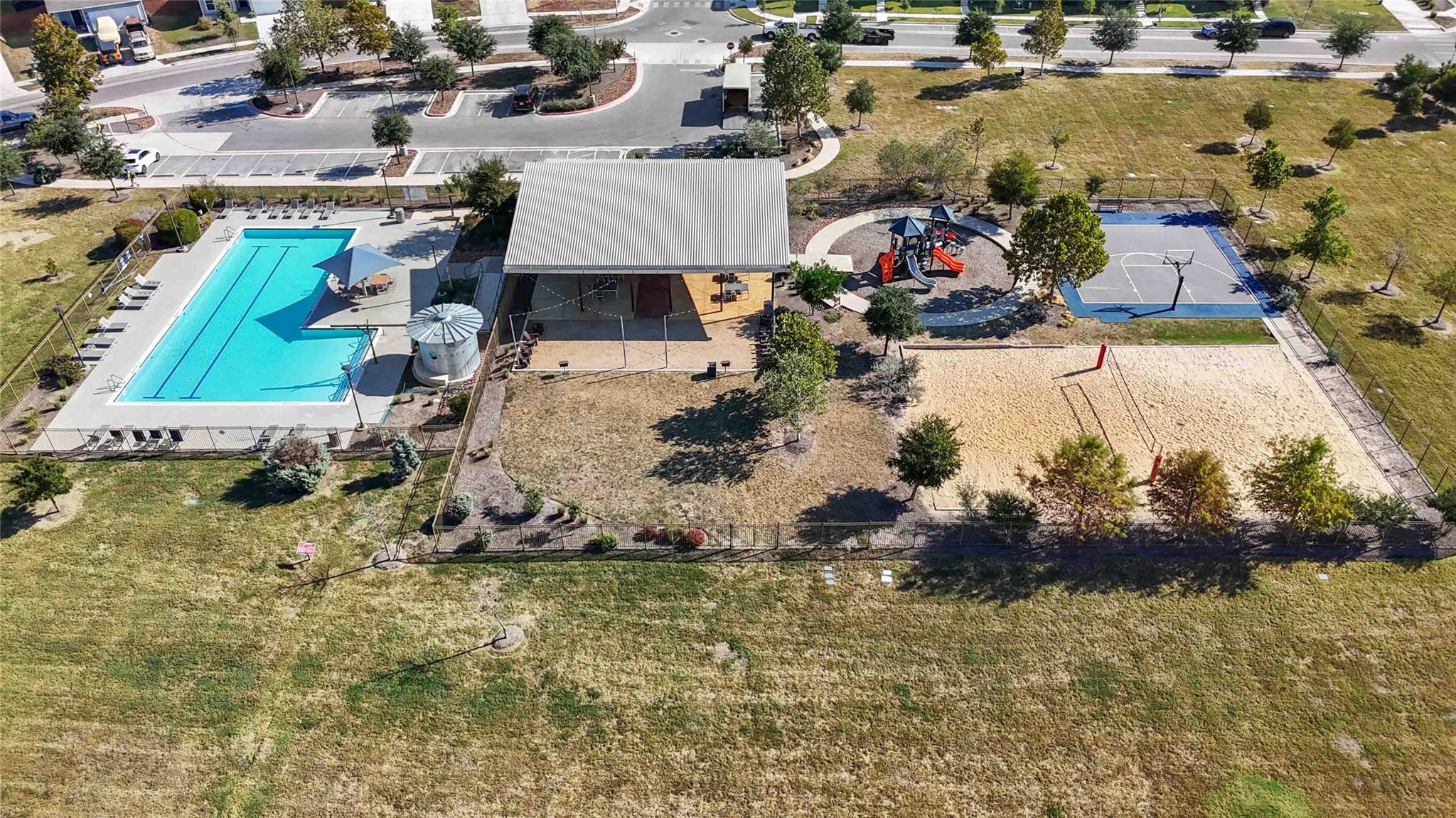 137 Gray Wolf Dr, San Marcos, TX 78666