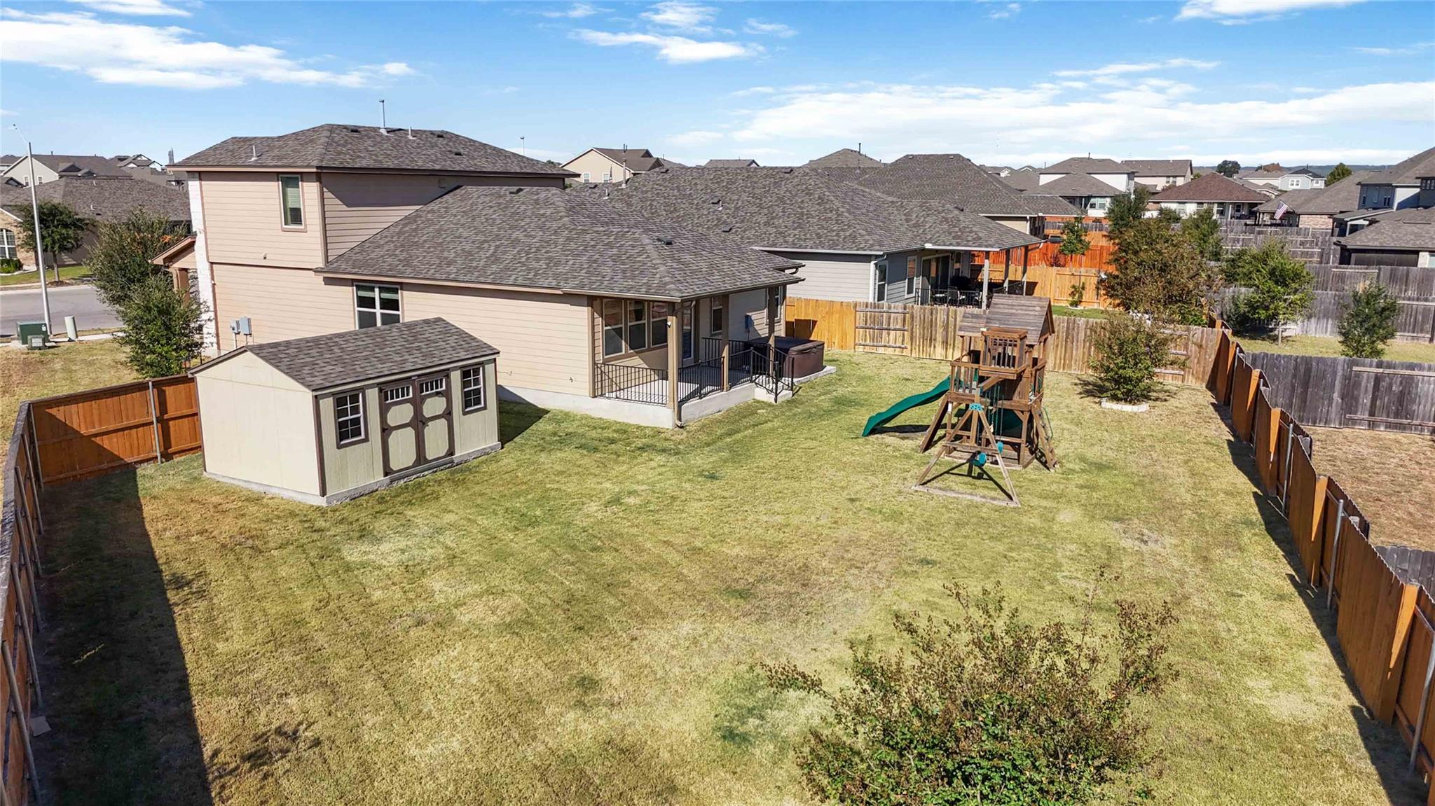 137 Gray Wolf Dr, San Marcos, TX 78666