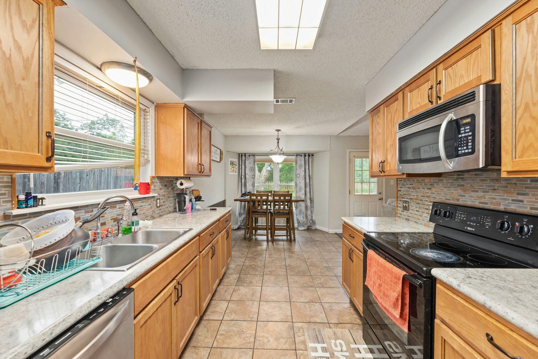 504 Buffalo Pass, Round Rock, TX 78681