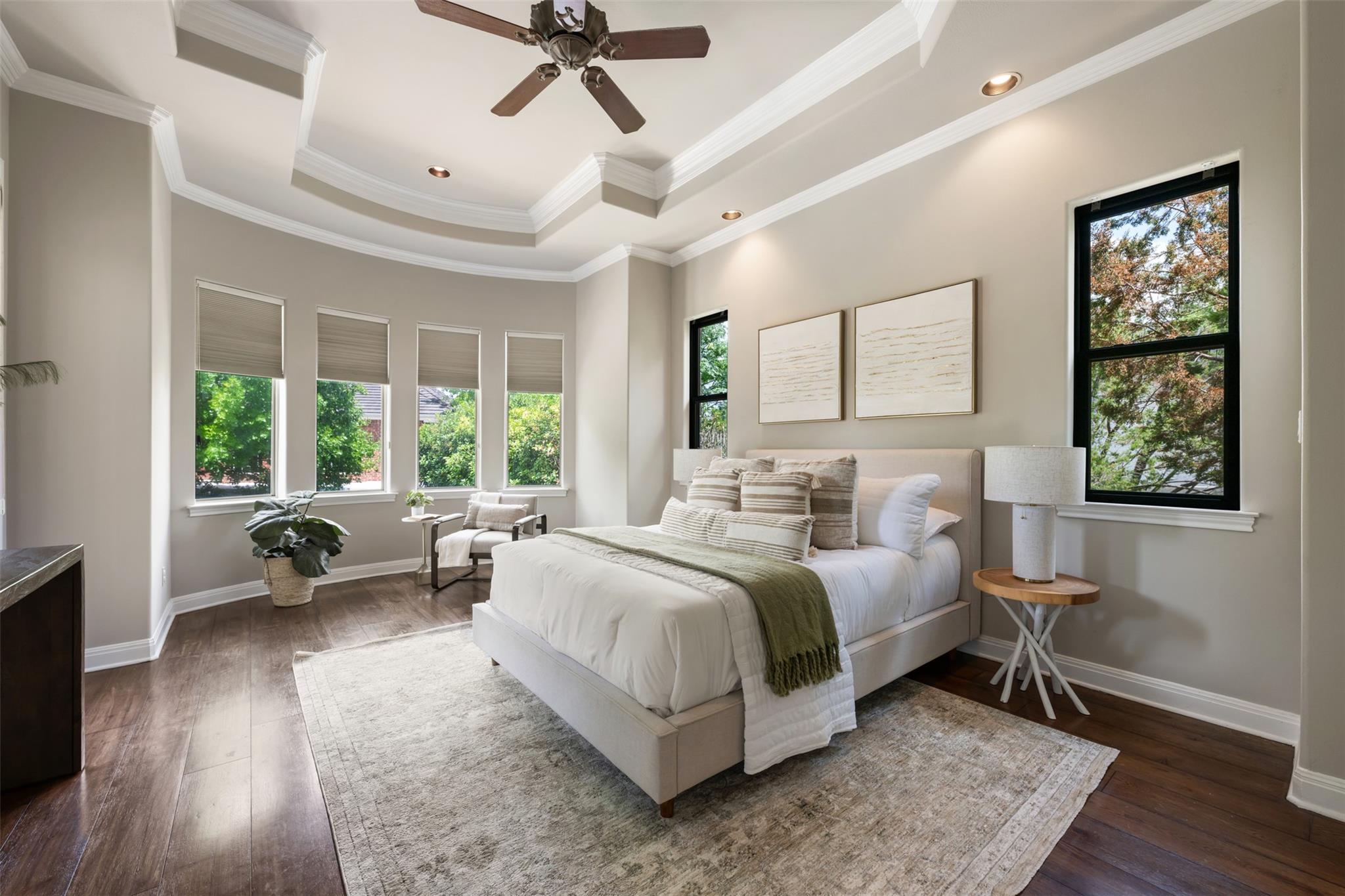 27 Autumn Oaks Dr, The Hills, TX 78738