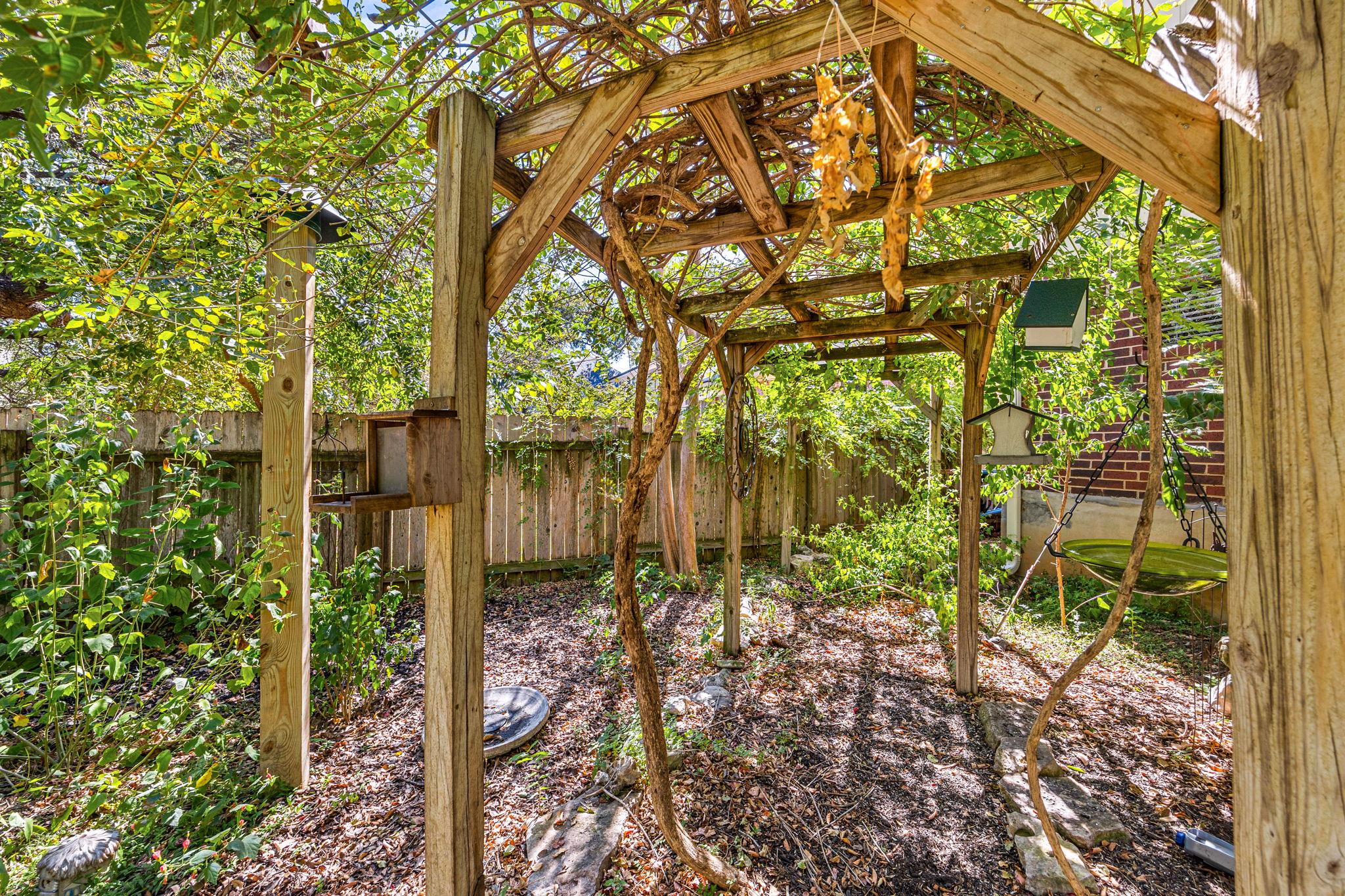 17509 Klamath Falls Dr, Round Rock, TX 78681