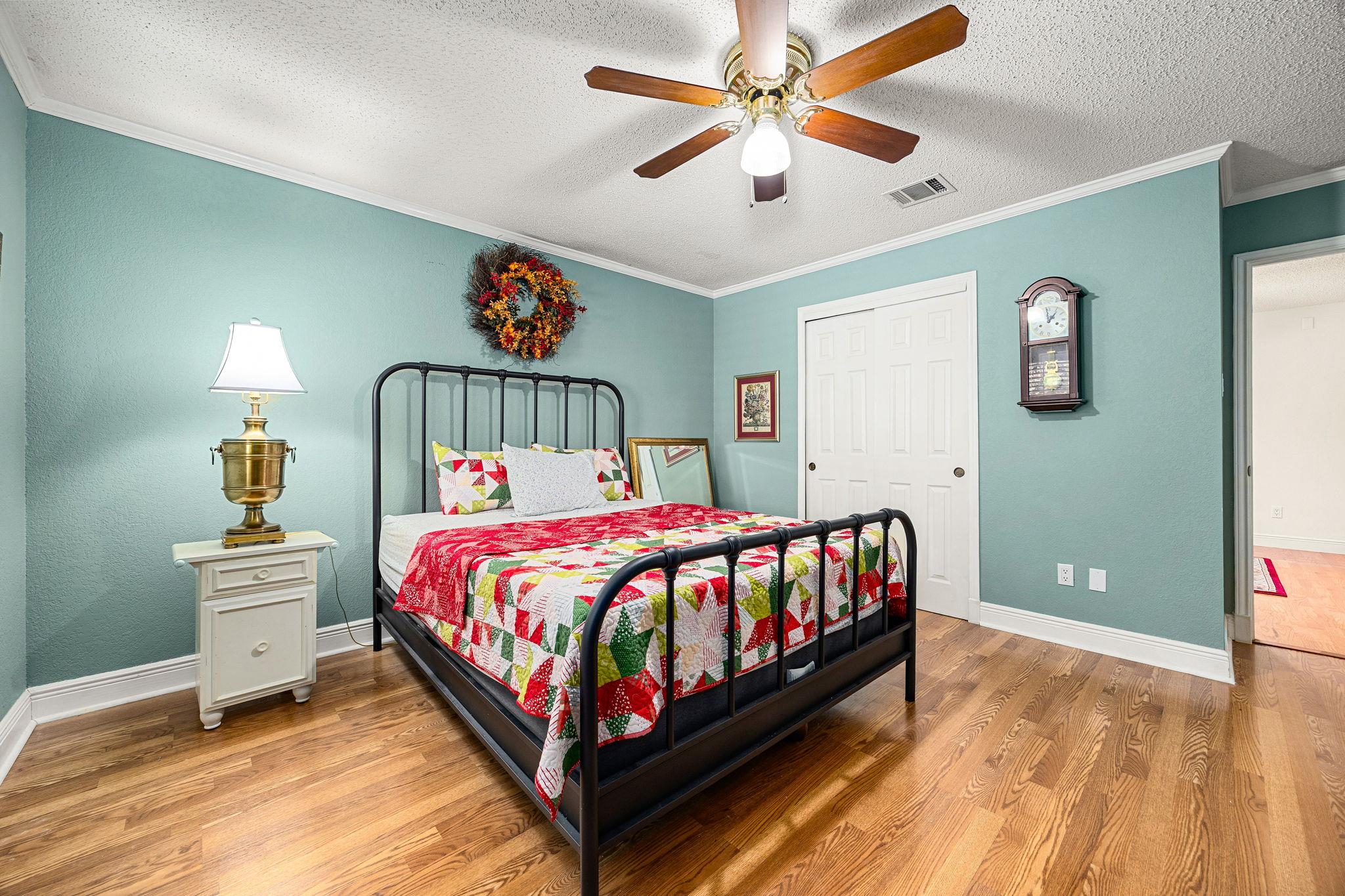 17509 Klamath Falls Dr, Round Rock, TX 78681