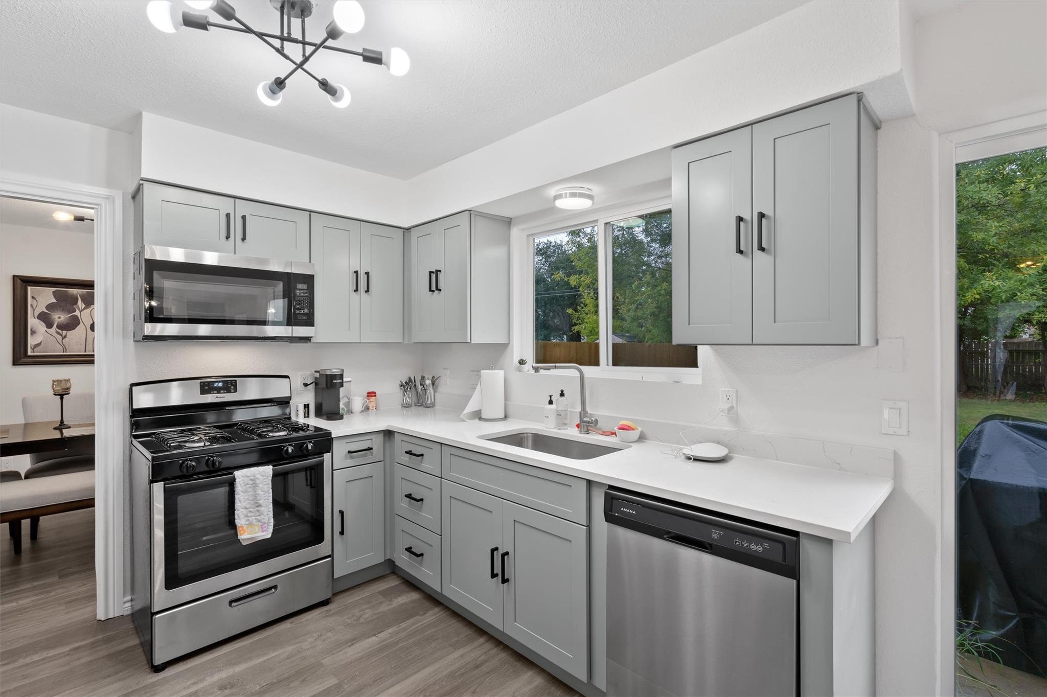 405 E Logan St, Round Rock, TX 78664