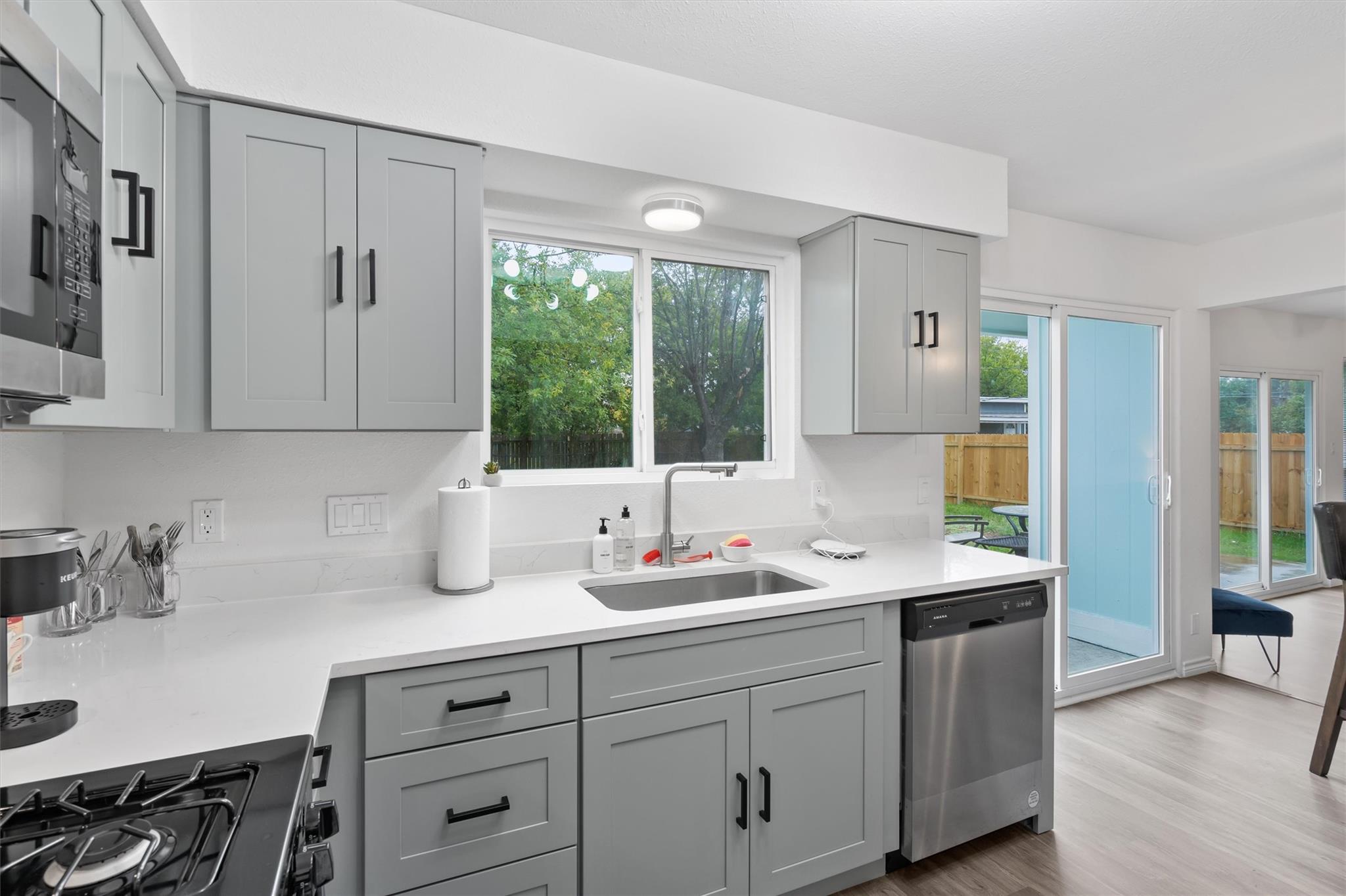 405 E Logan St, Round Rock, TX 78664