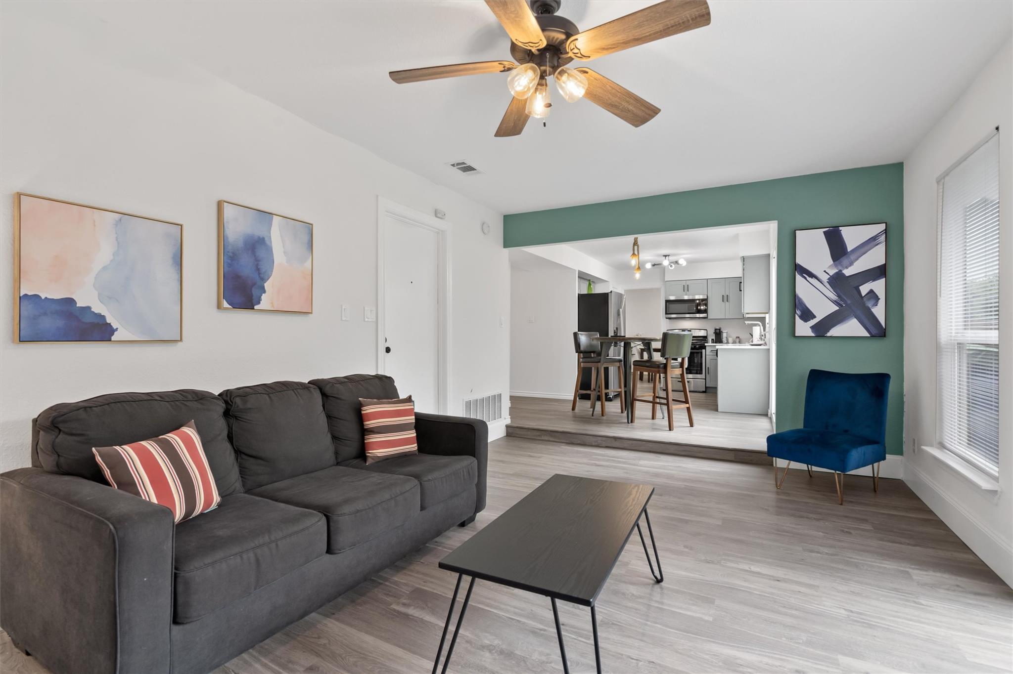 405 E Logan St, Round Rock, TX 78664