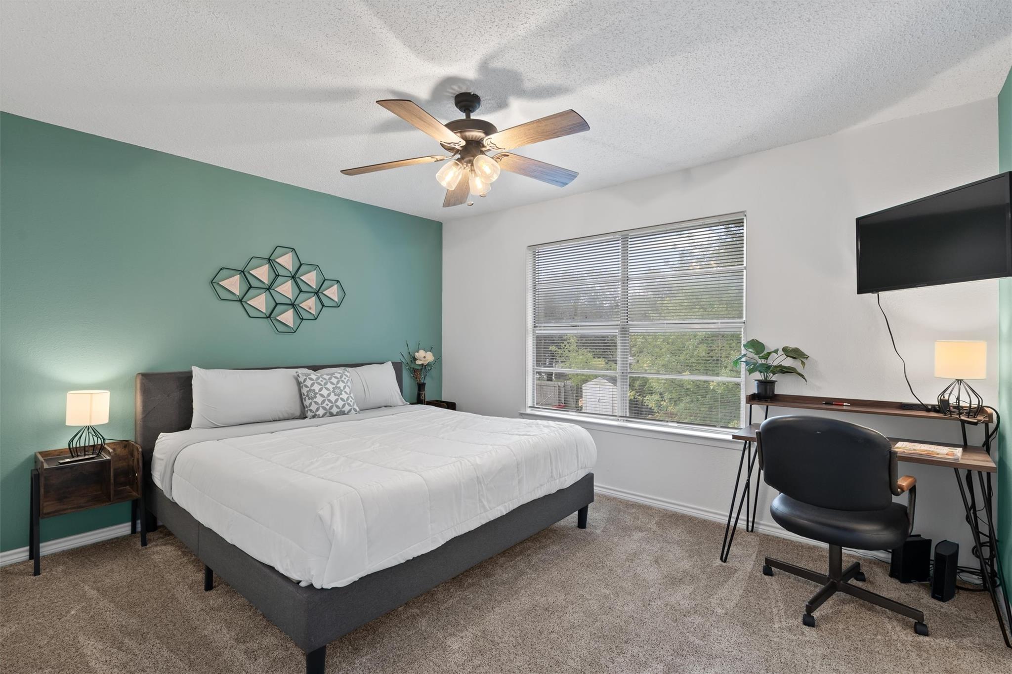 405 E Logan St, Round Rock, TX 78664