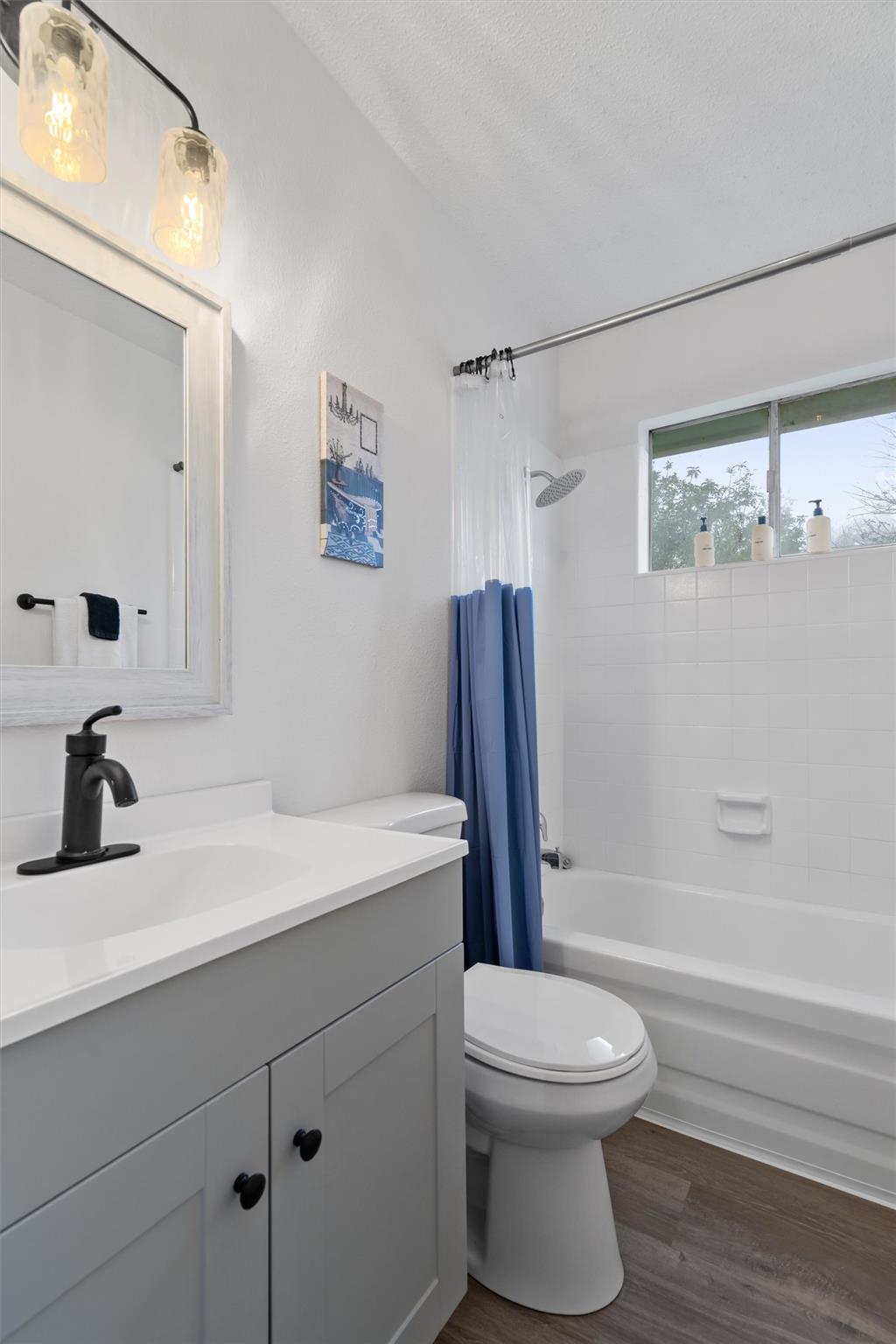 405 E Logan St, Round Rock, TX 78664