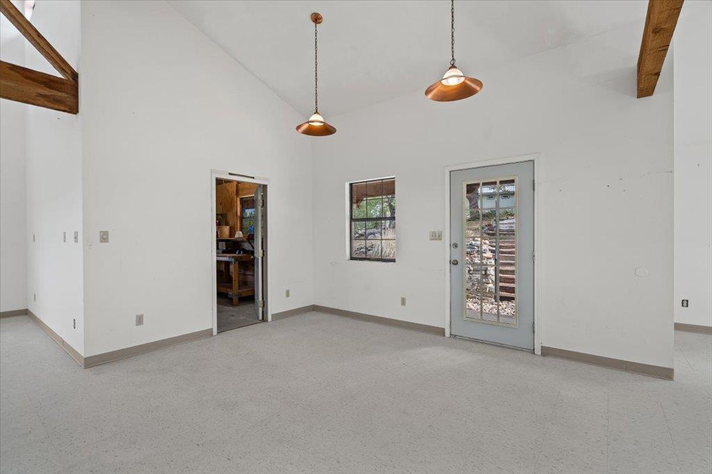 200 Raeford Xing, Dripping Springs, TX 78620