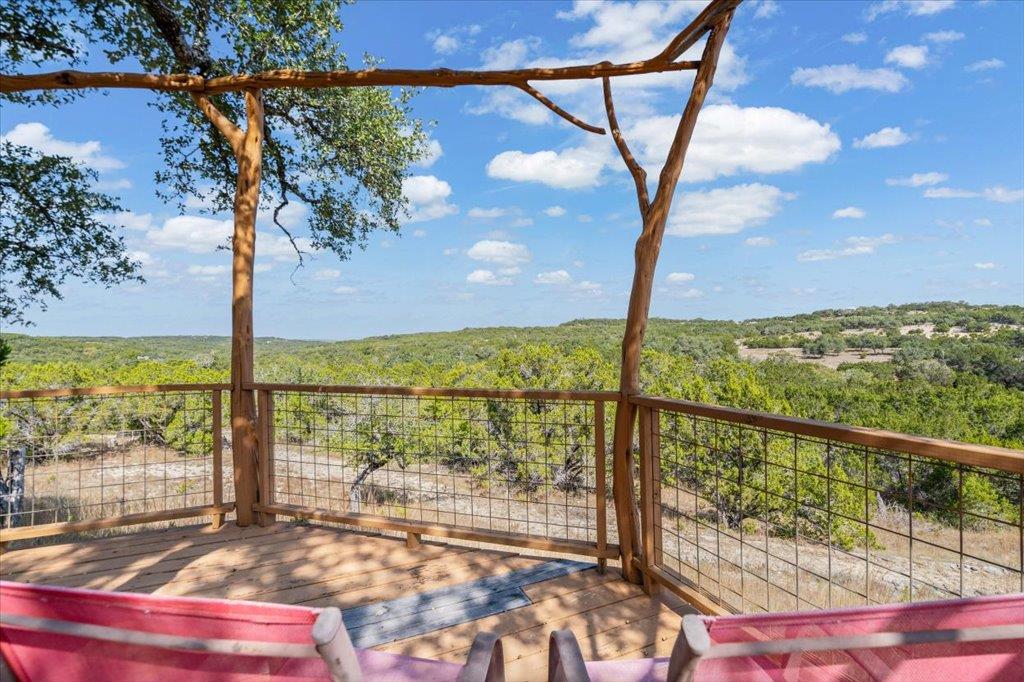 200 Raeford Xing, Dripping Springs, TX 78620