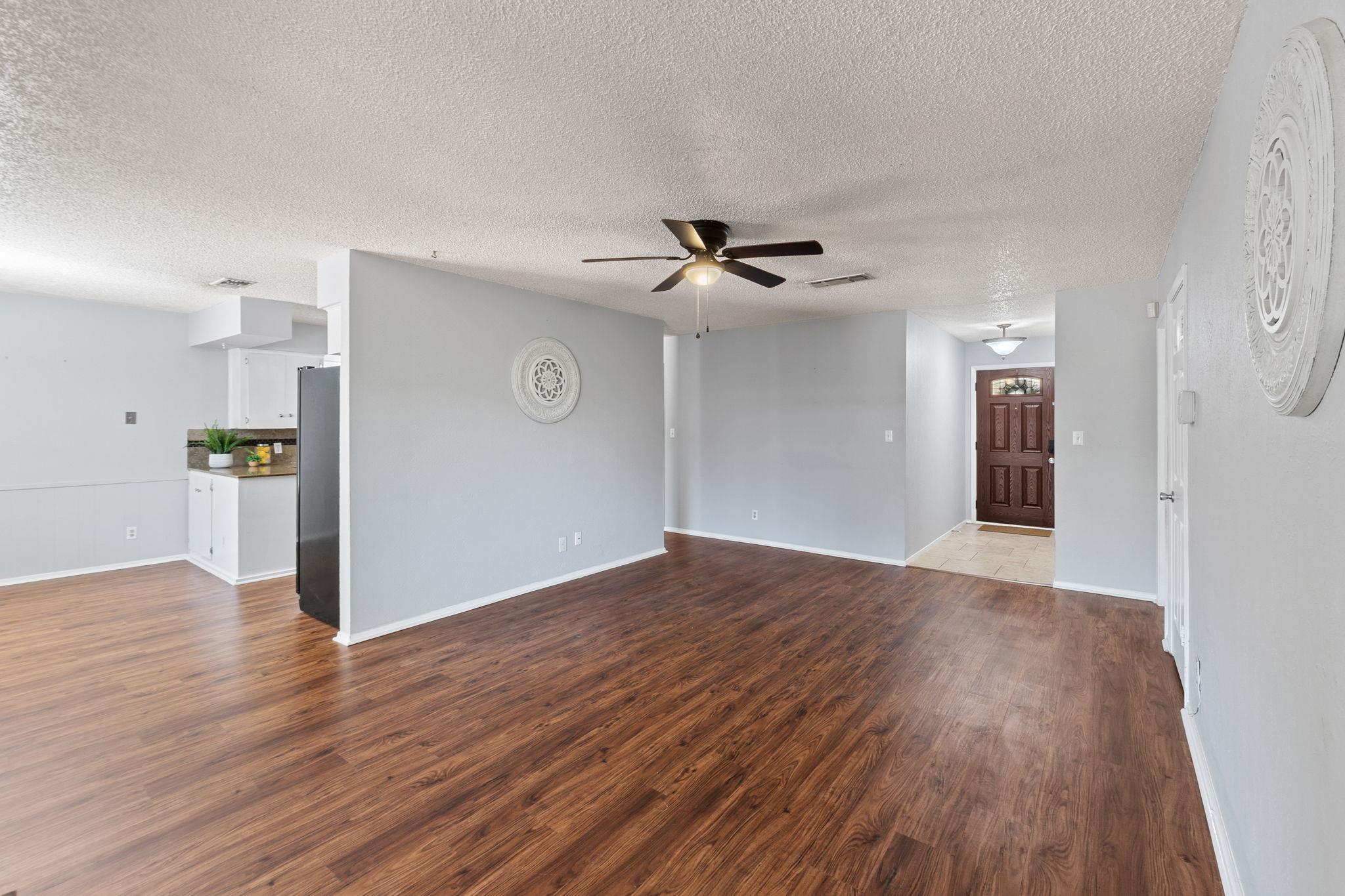 9806 Cottle Dr, Austin, TX 78753