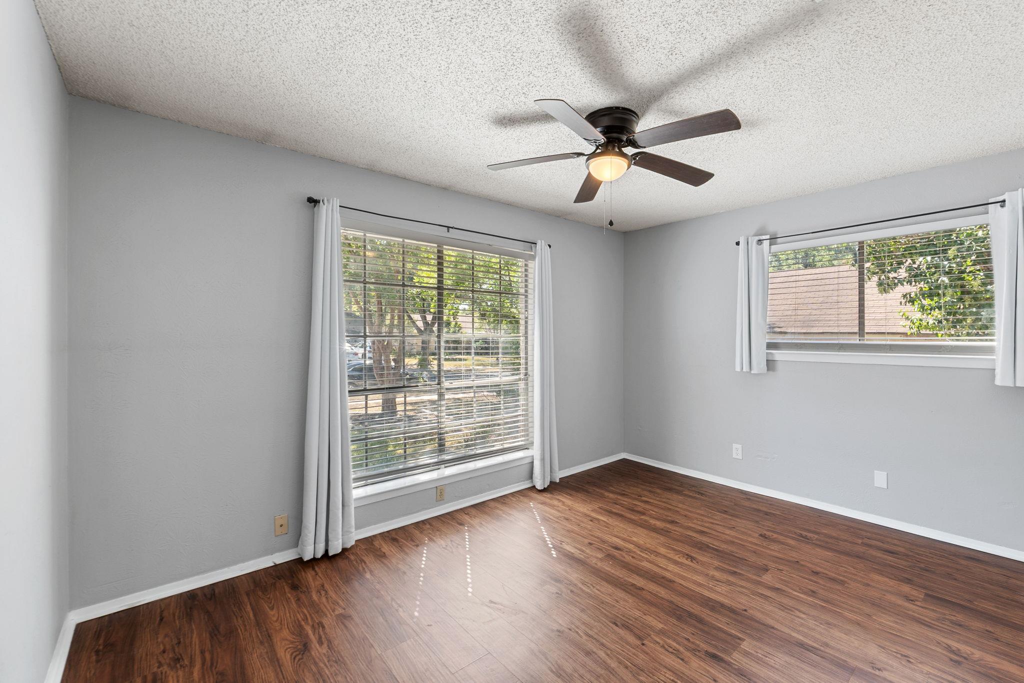 9806 Cottle Dr, Austin, TX 78753