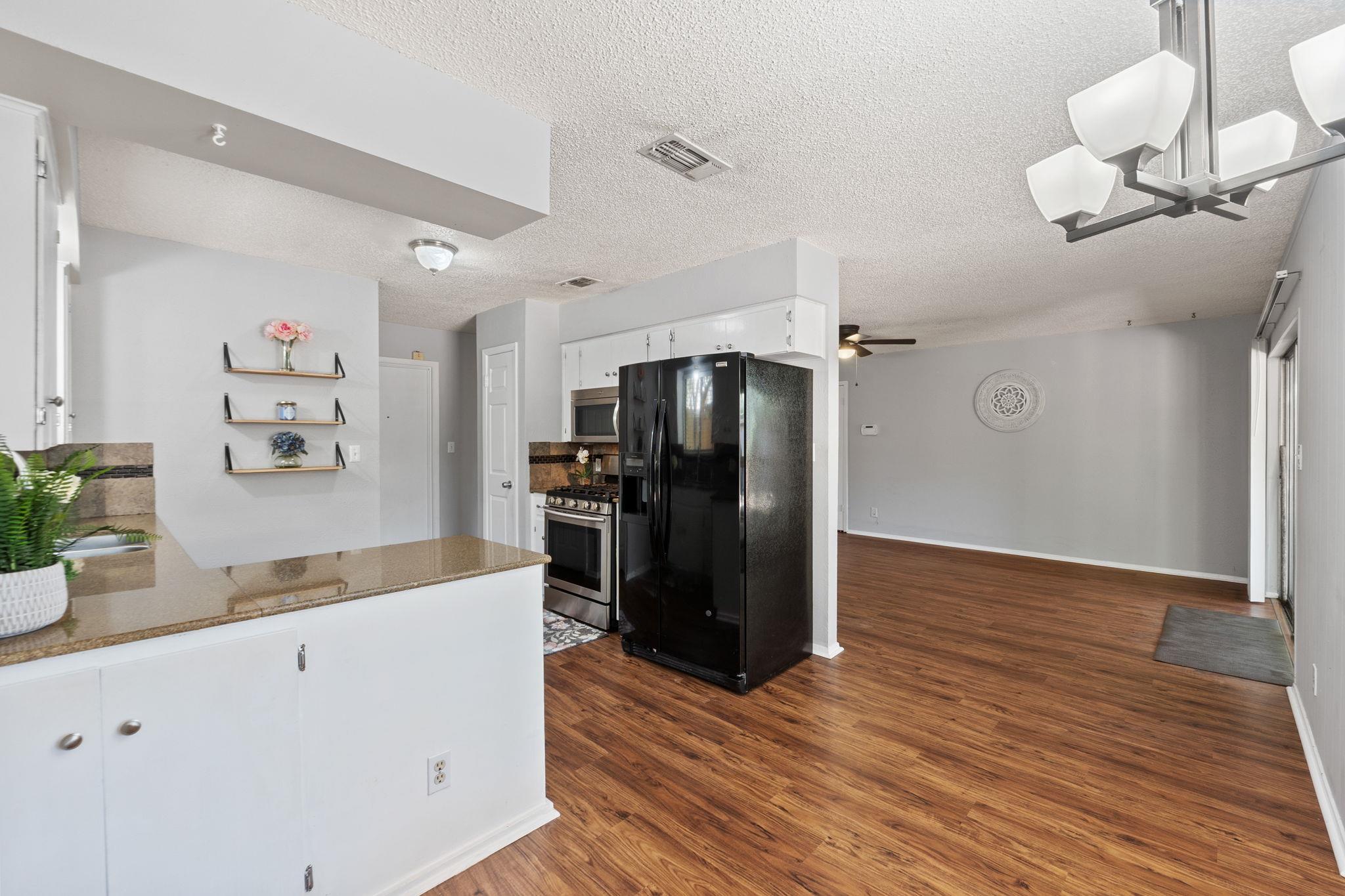 9806 Cottle Dr, Austin, TX 78753