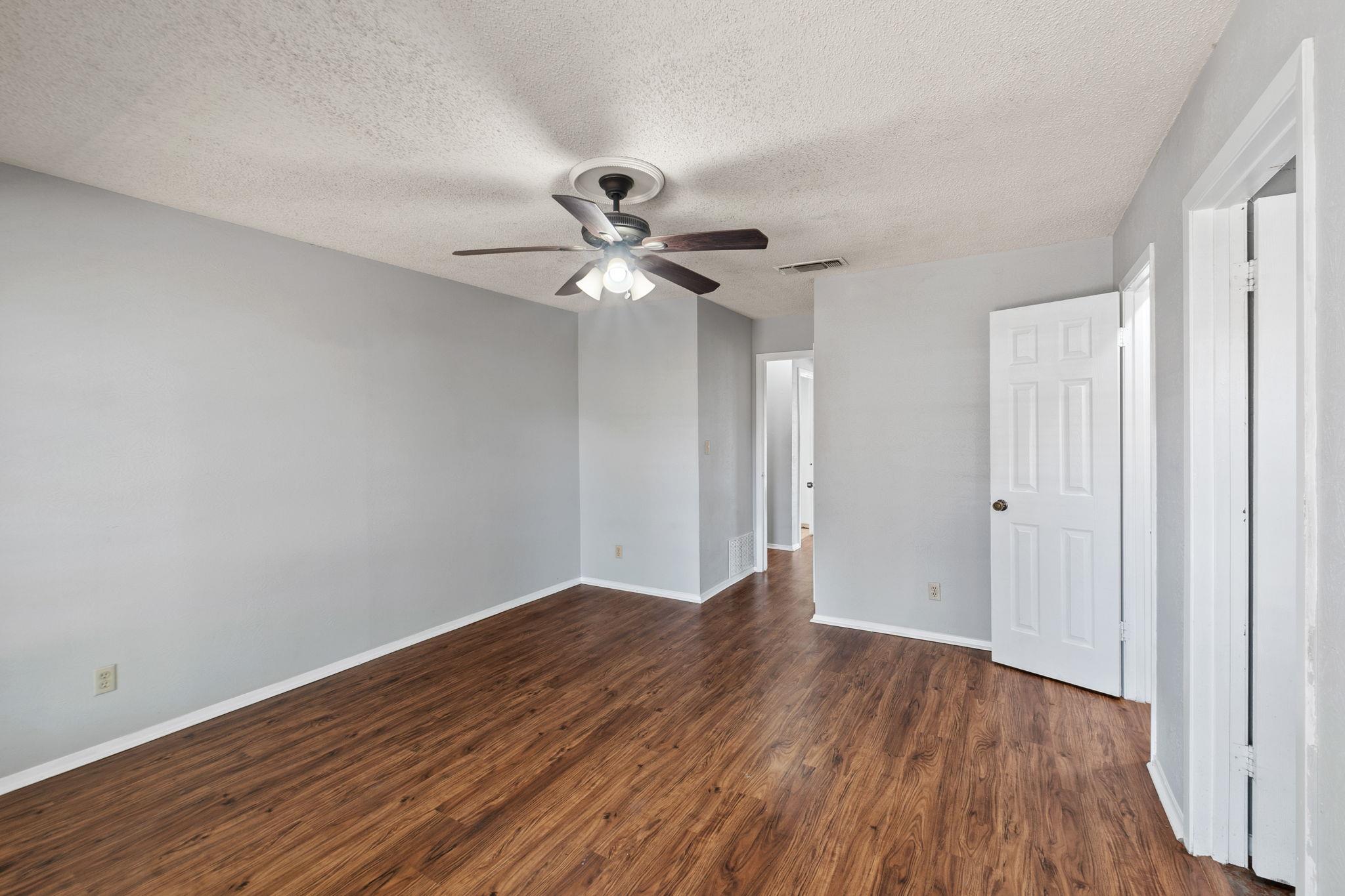 9806 Cottle Dr, Austin, TX 78753