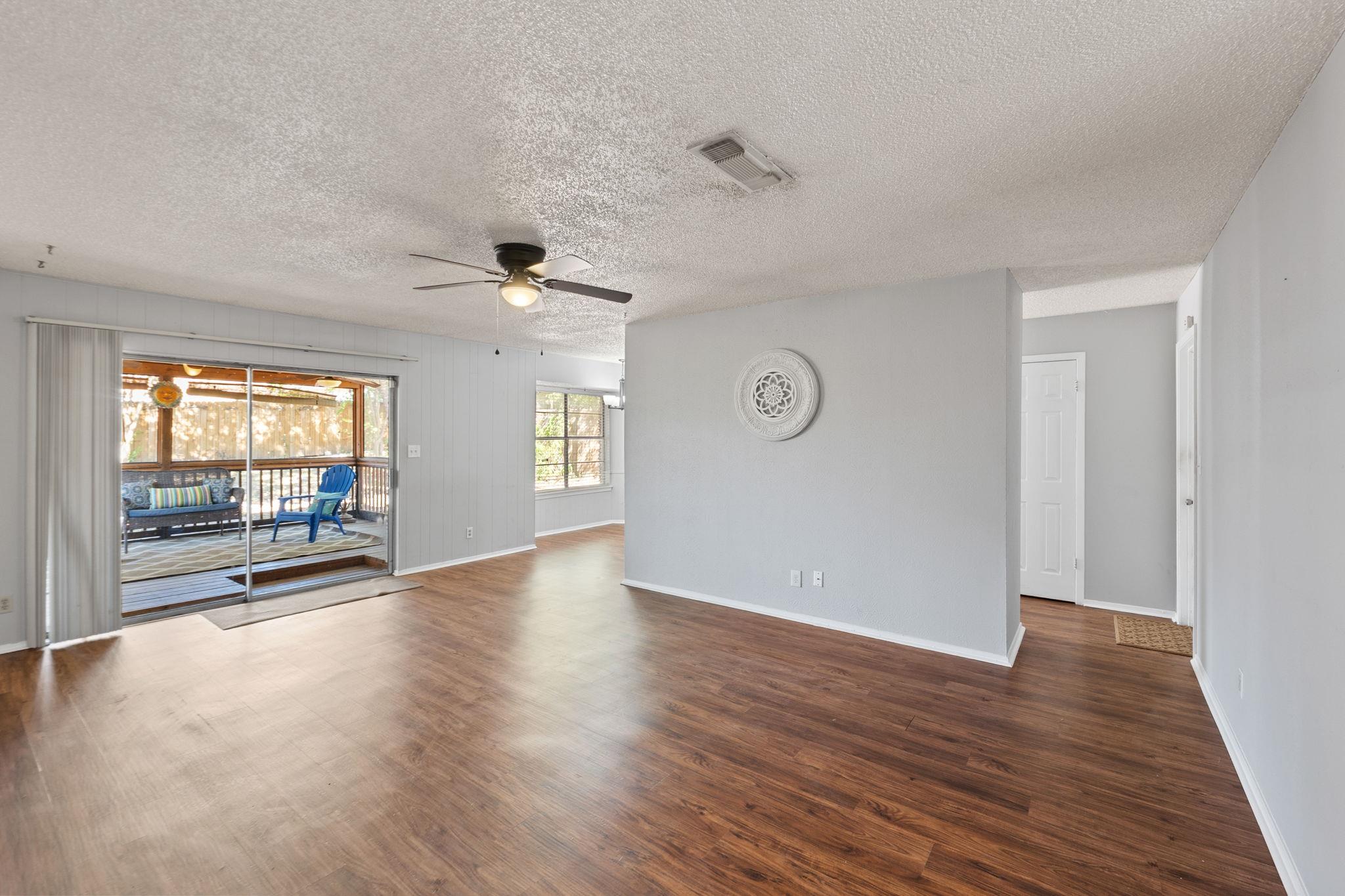 9806 Cottle Dr, Austin, TX 78753