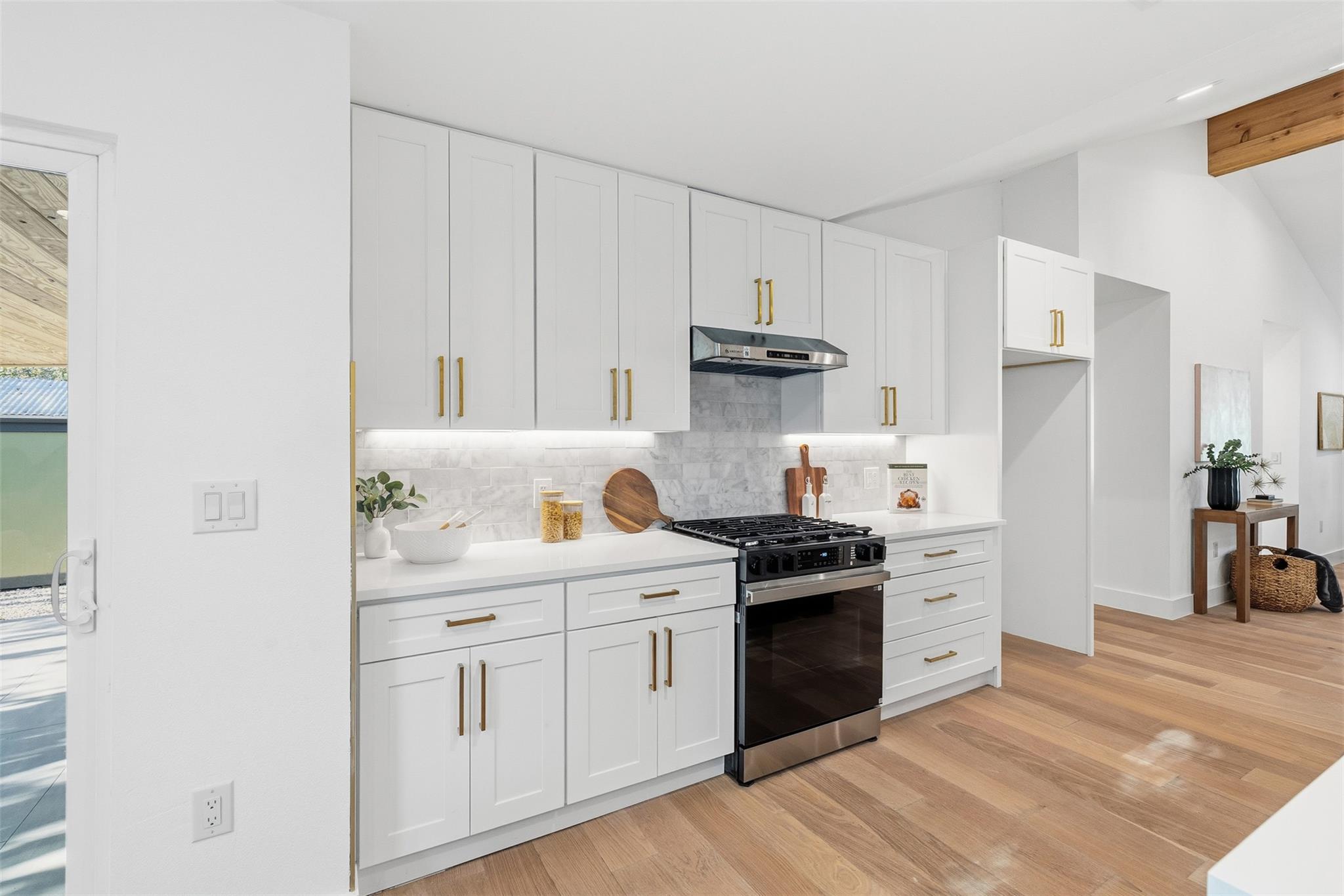 4600 Frontier Trl, Austin, TX 78745