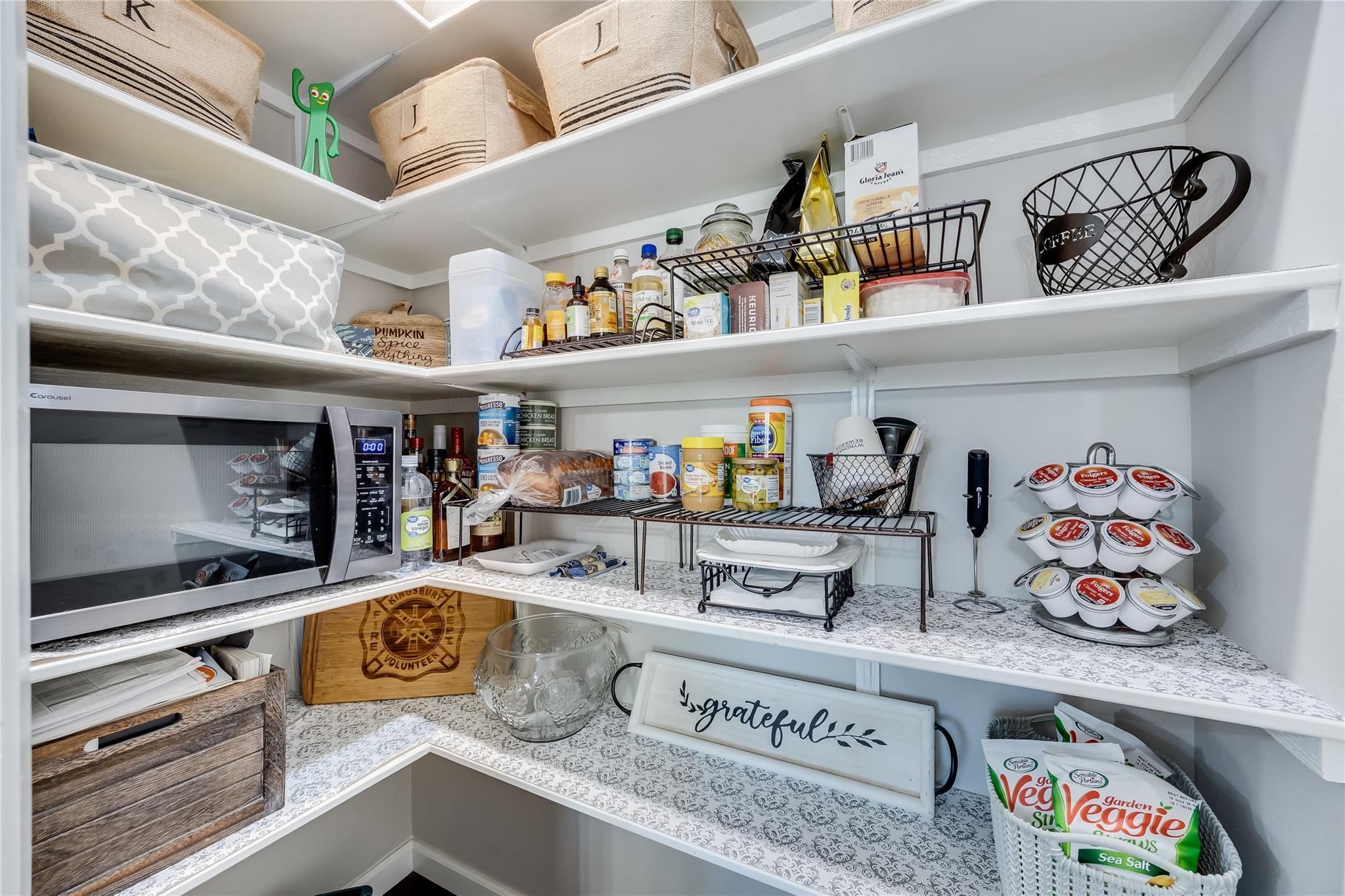 10103 Oak Hollow Cir, Austin, TX 78758