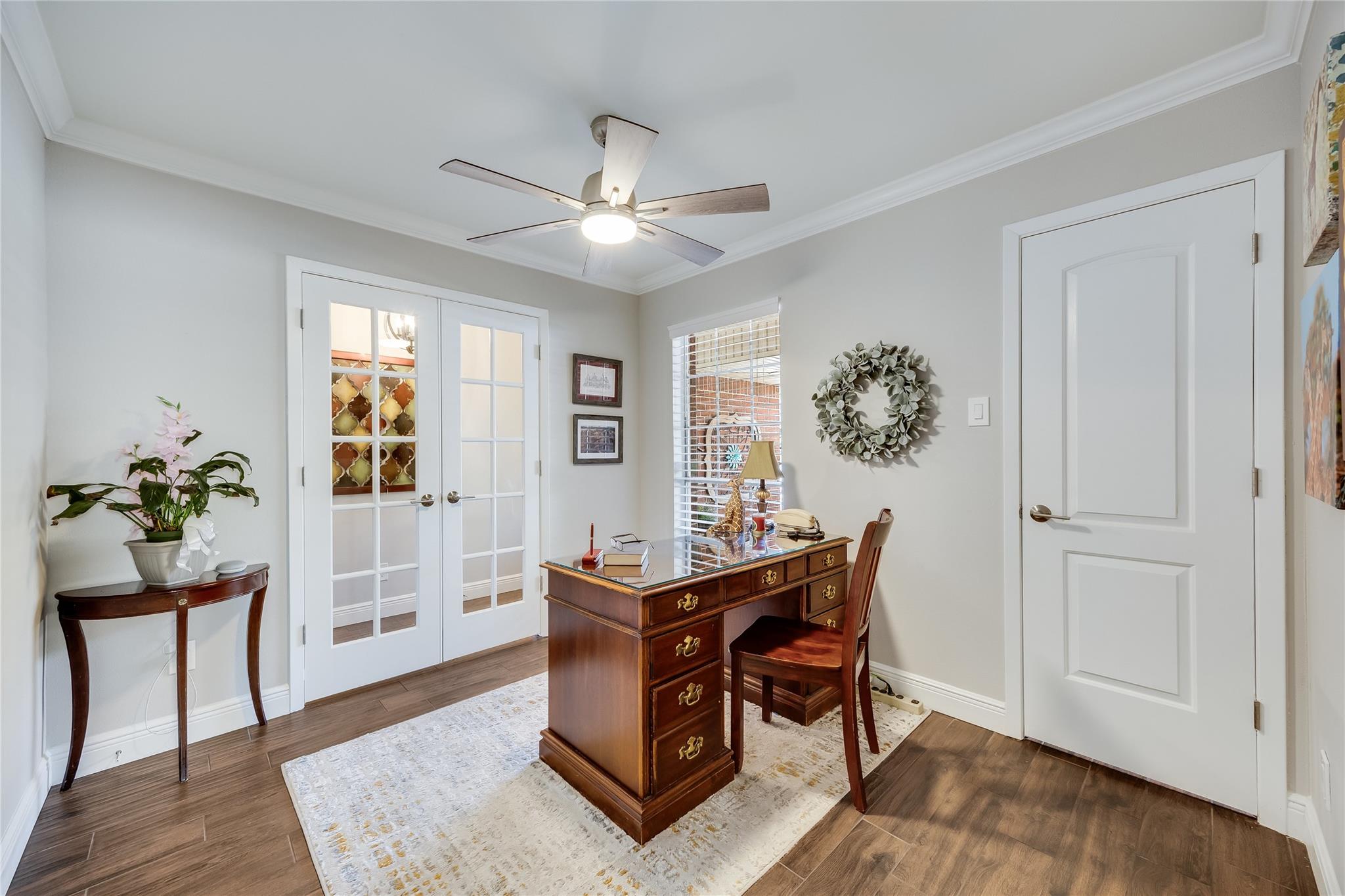 10103 Oak Hollow Cir, Austin, TX 78758