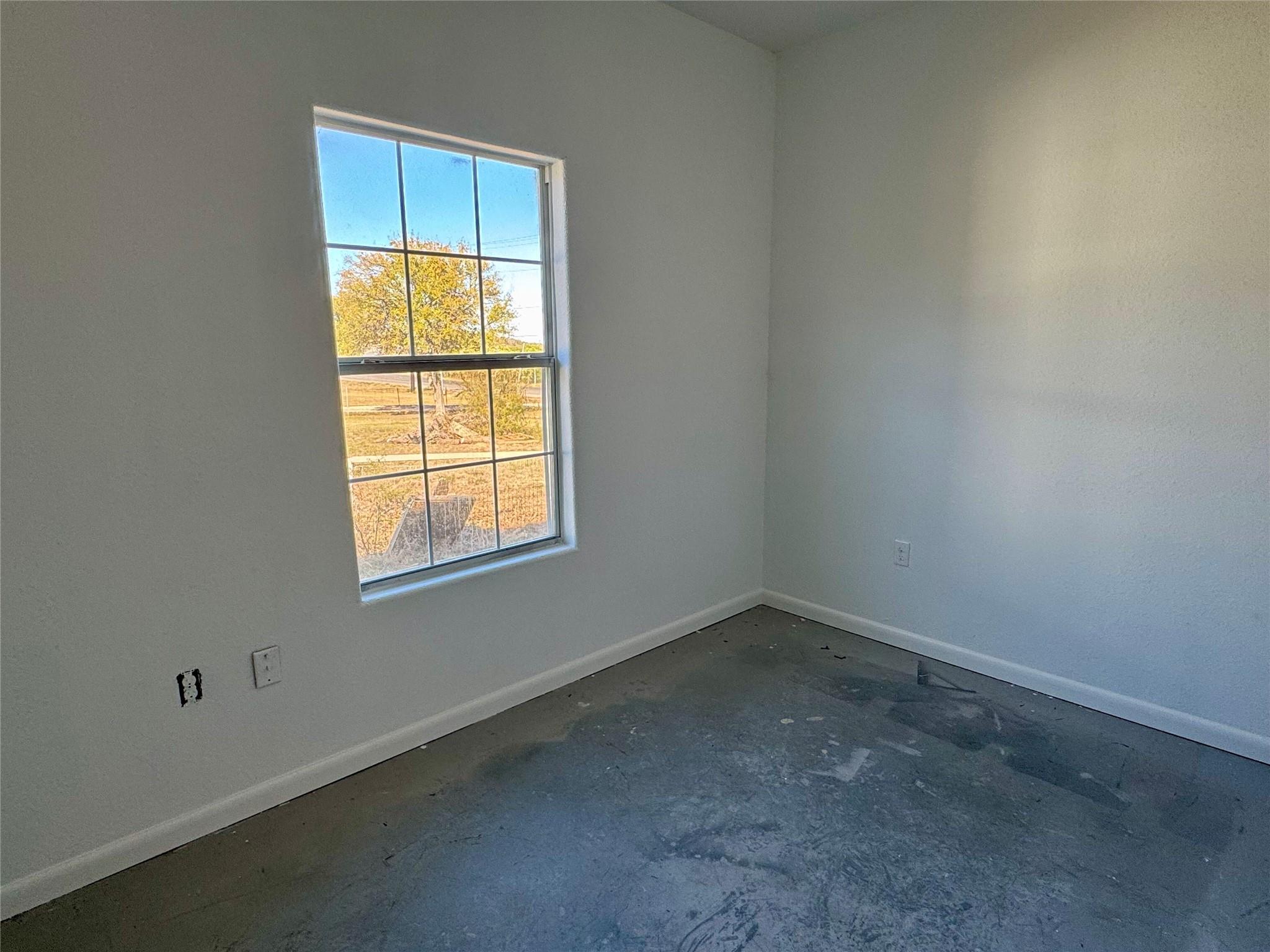 1229 N Fm 1626 # B, Buda, TX 78610