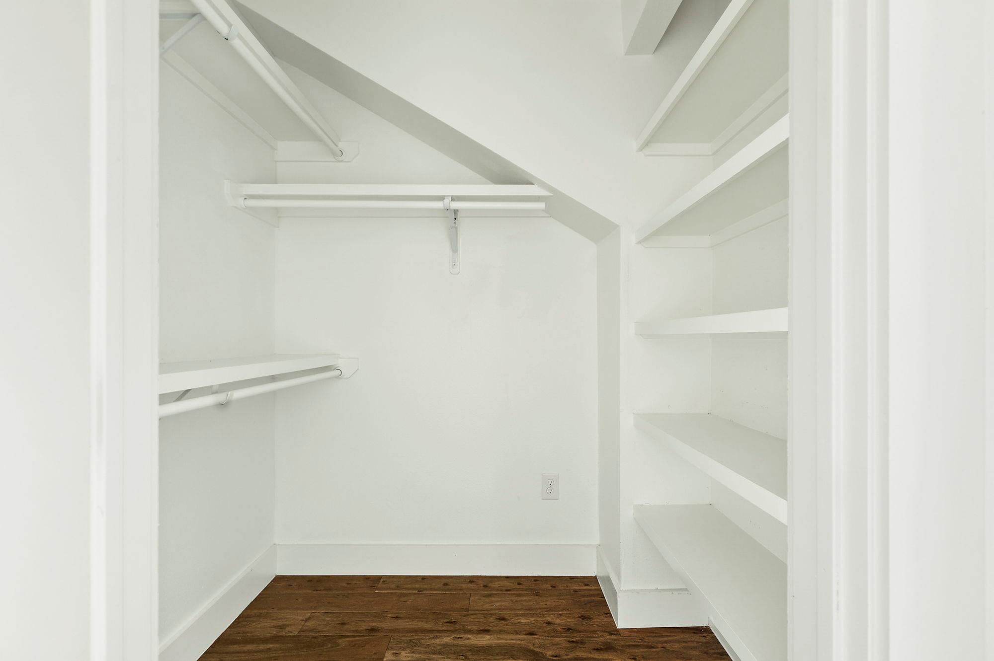 1104 Marcy St # B, Austin, TX 78745