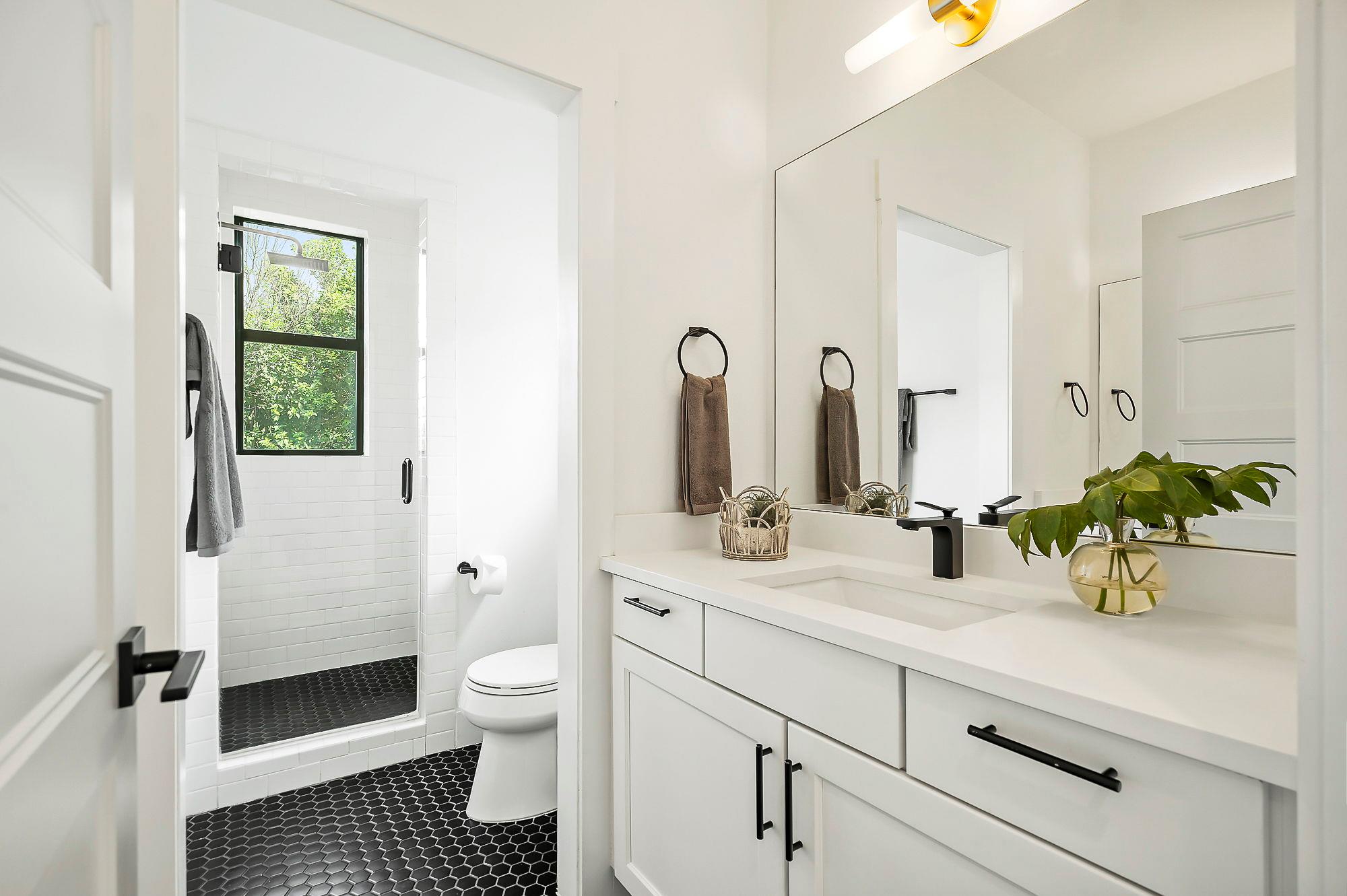 1104 Marcy St # B, Austin, TX 78745