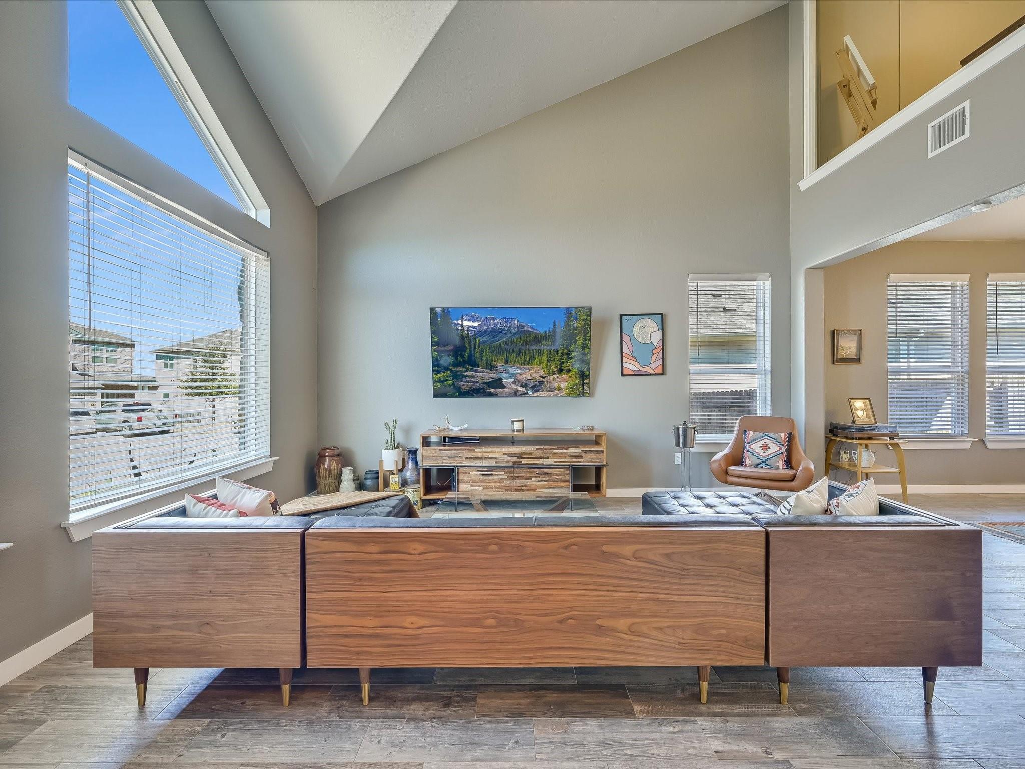 5217 Bonneville Bnd, Austin, TX 78744