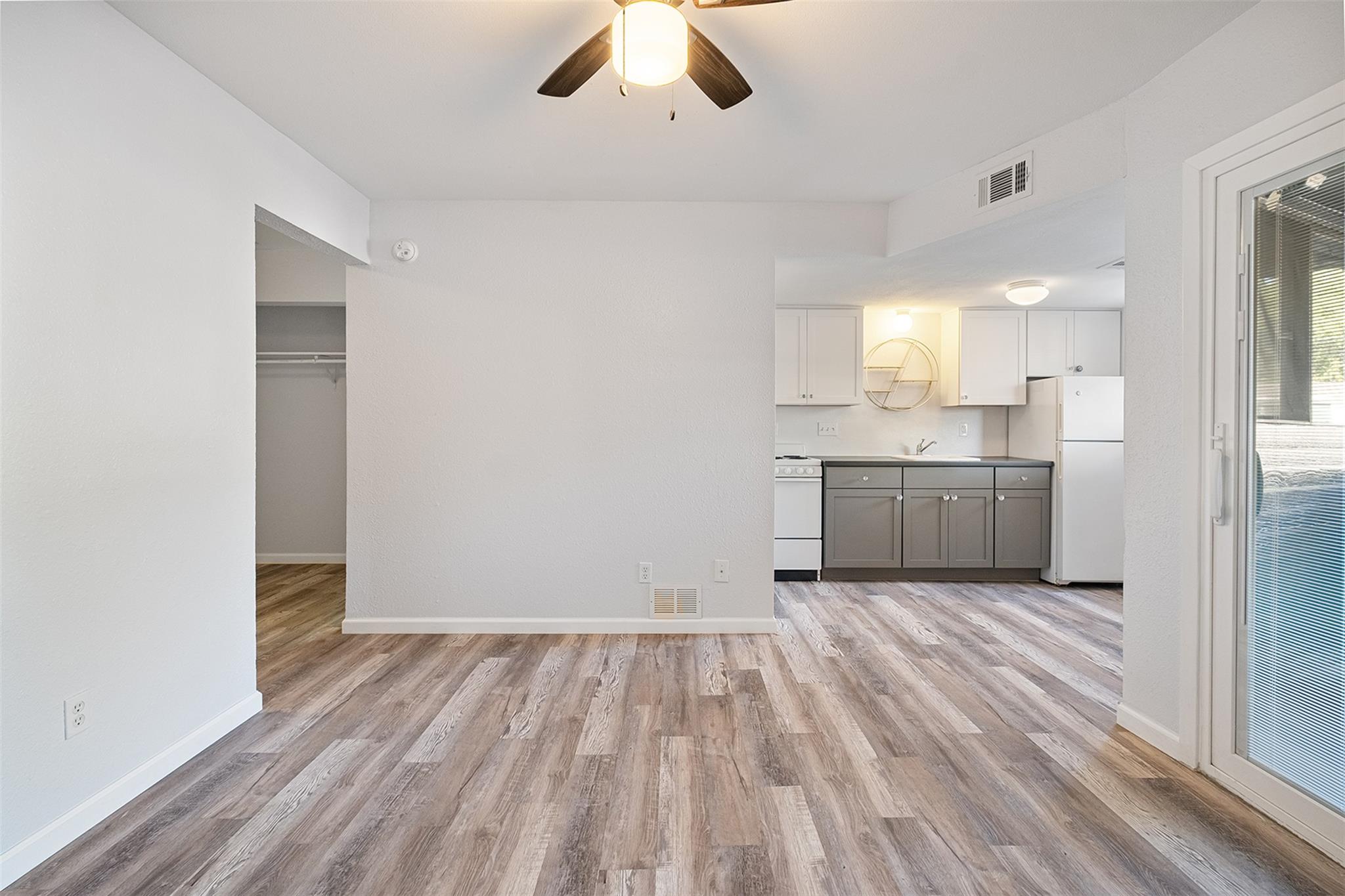 2500 Burleson Rd # 502, Austin, TX 78741