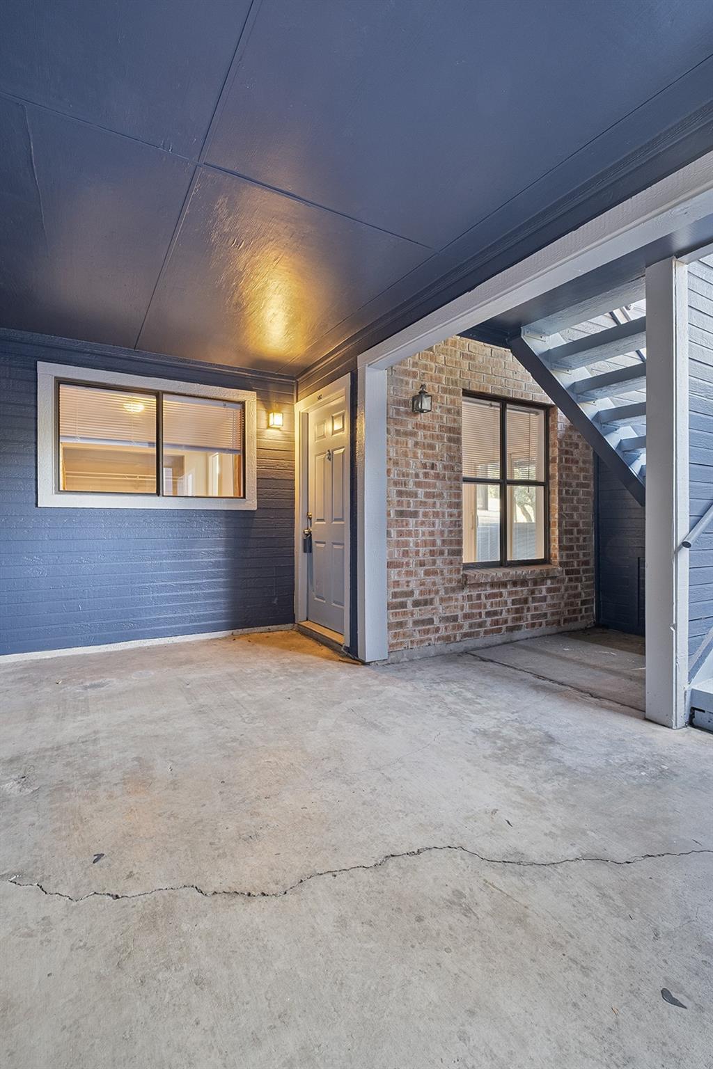 2500 Burleson Rd # 502, Austin, TX 78741