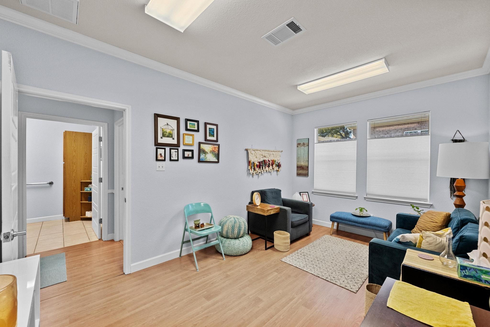 8700 Menchaca Rd # 806, Austin, TX 78748