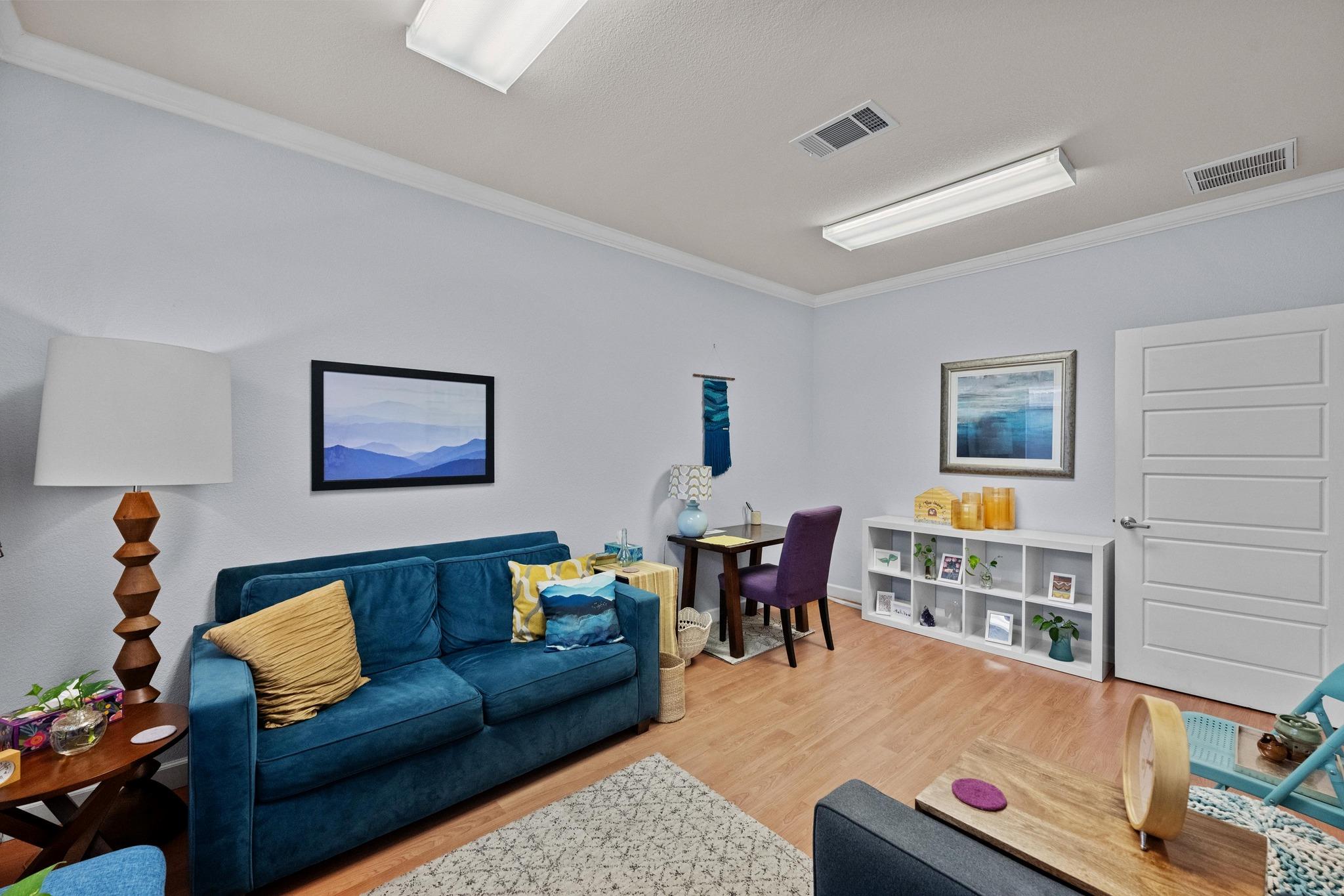 8700 Menchaca Rd # 806, Austin, TX 78748