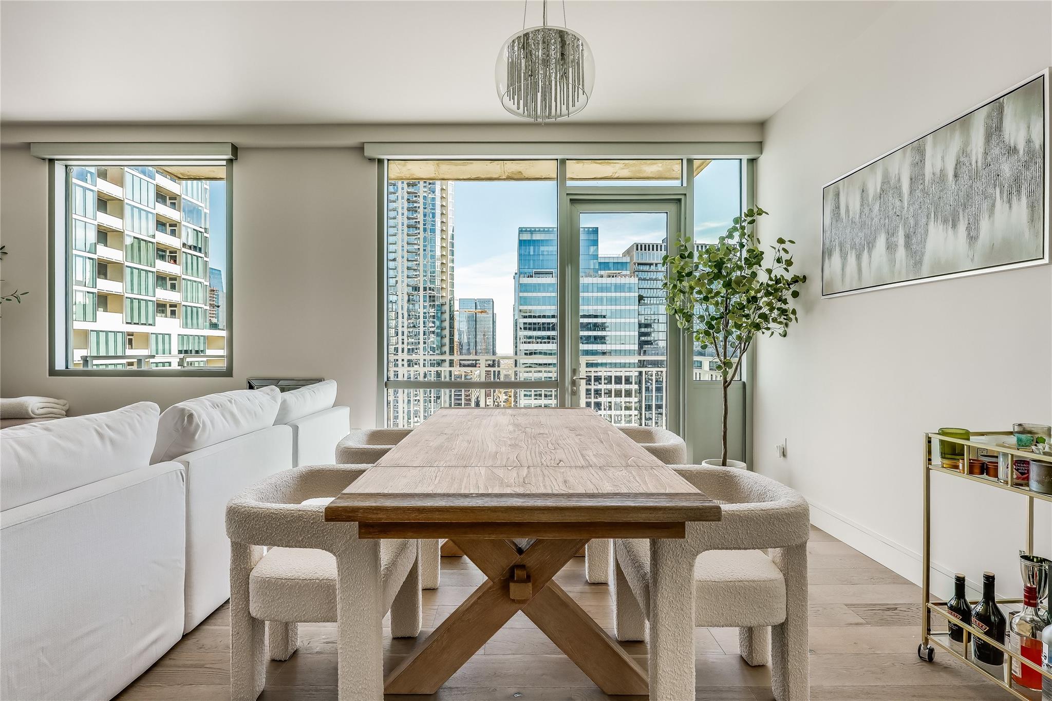 222 West Ave # 2413, Austin, TX 78701