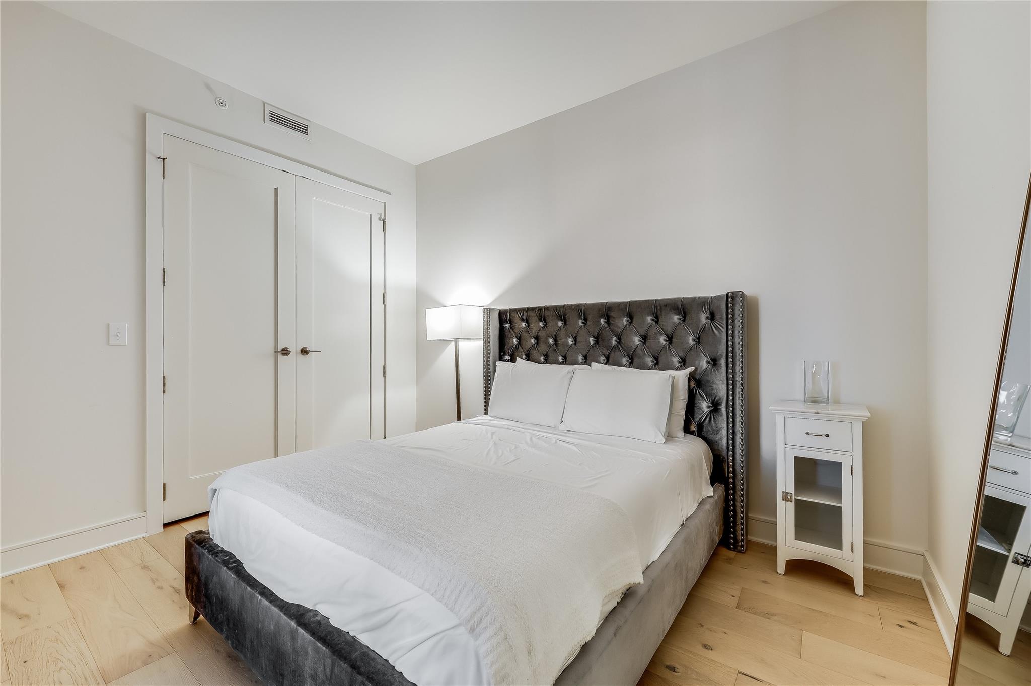 222 West Ave # 2413, Austin, TX 78701