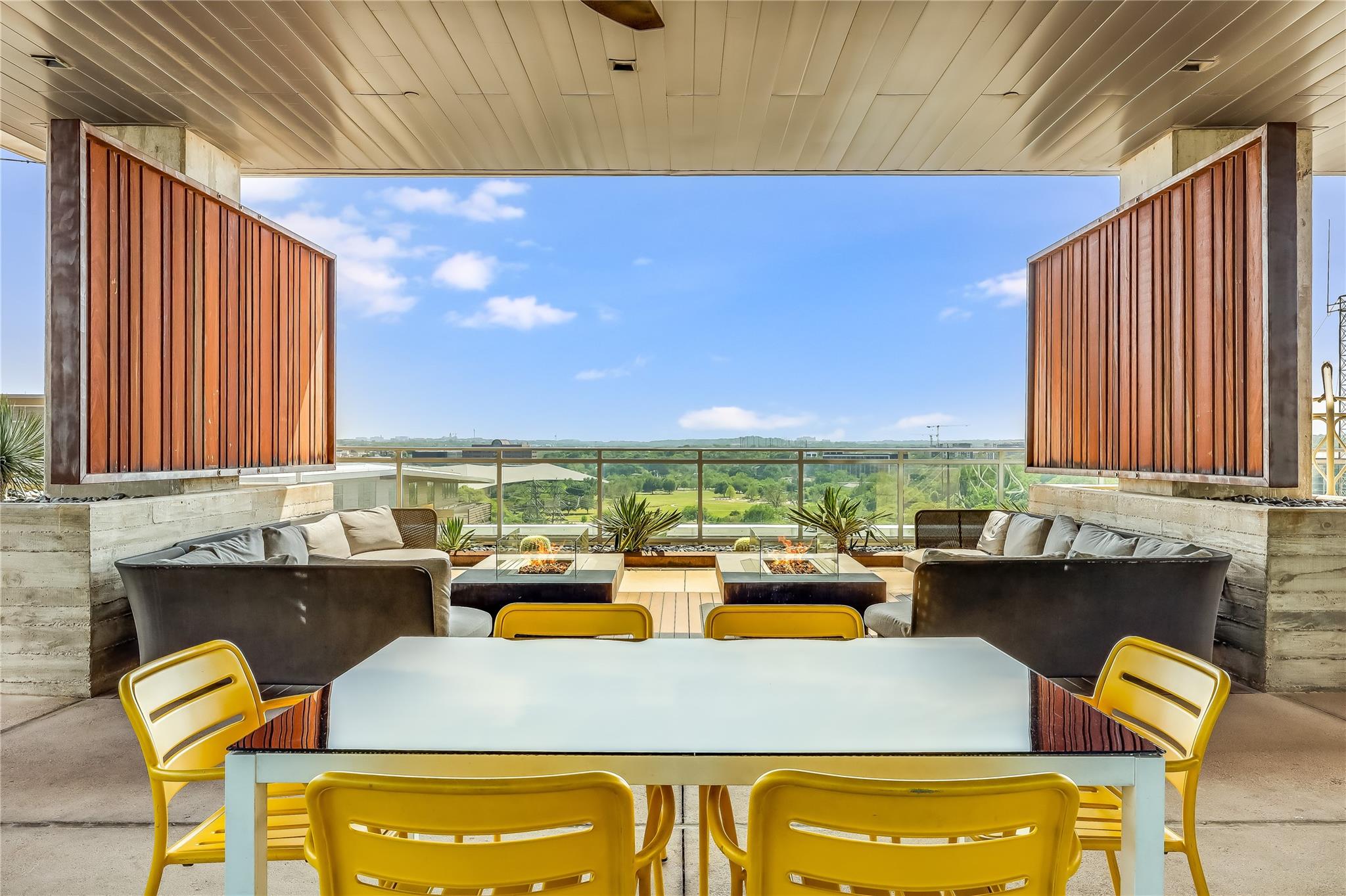 222 West Ave # 2413, Austin, TX 78701