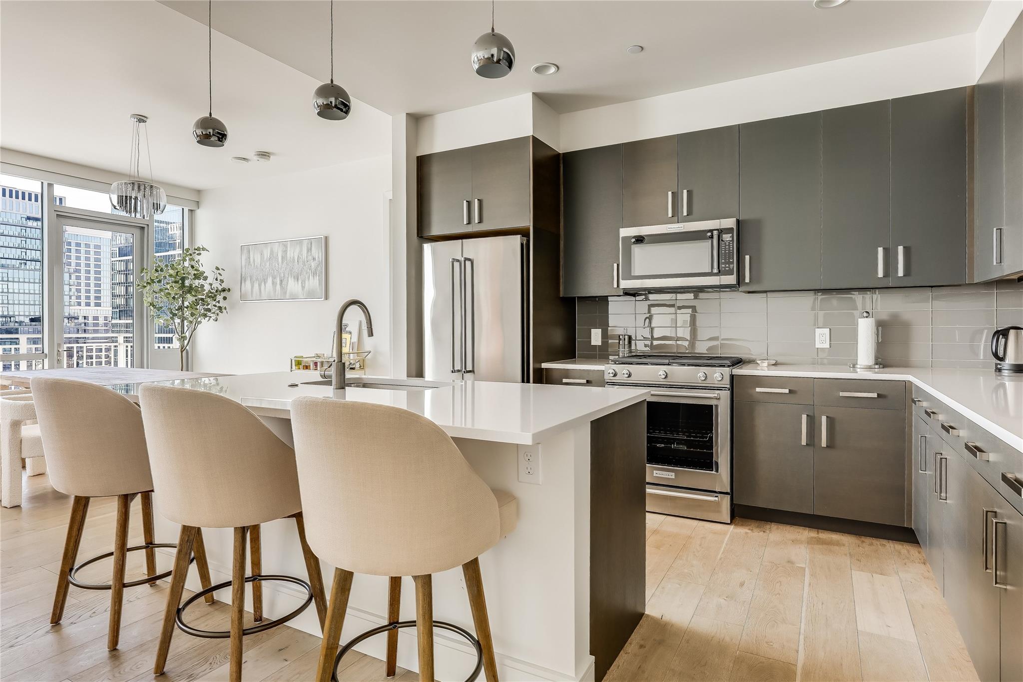 222 West Ave # 2413, Austin, TX 78701