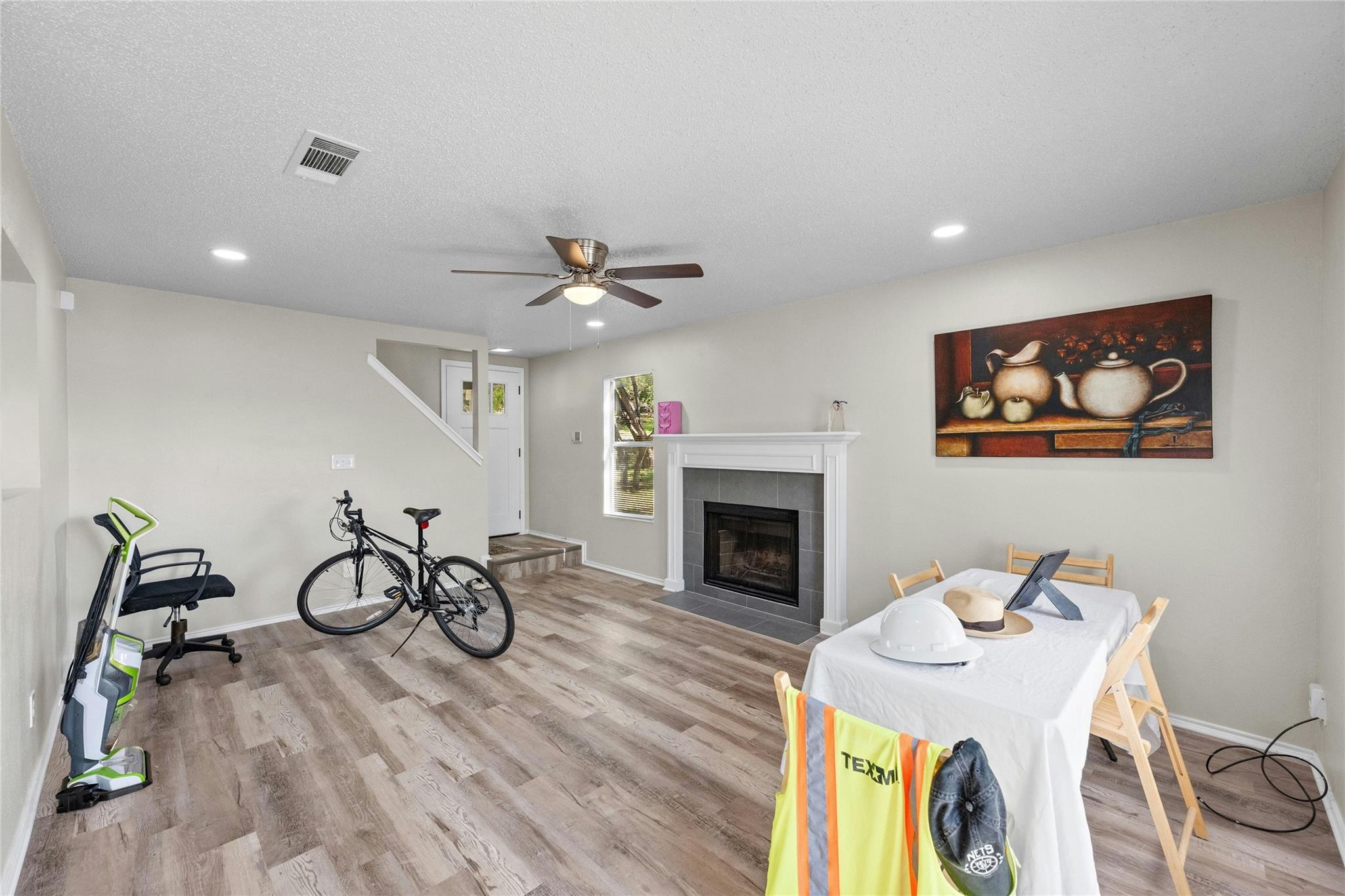 363 Fantail Loop # A, Austin, TX 78734