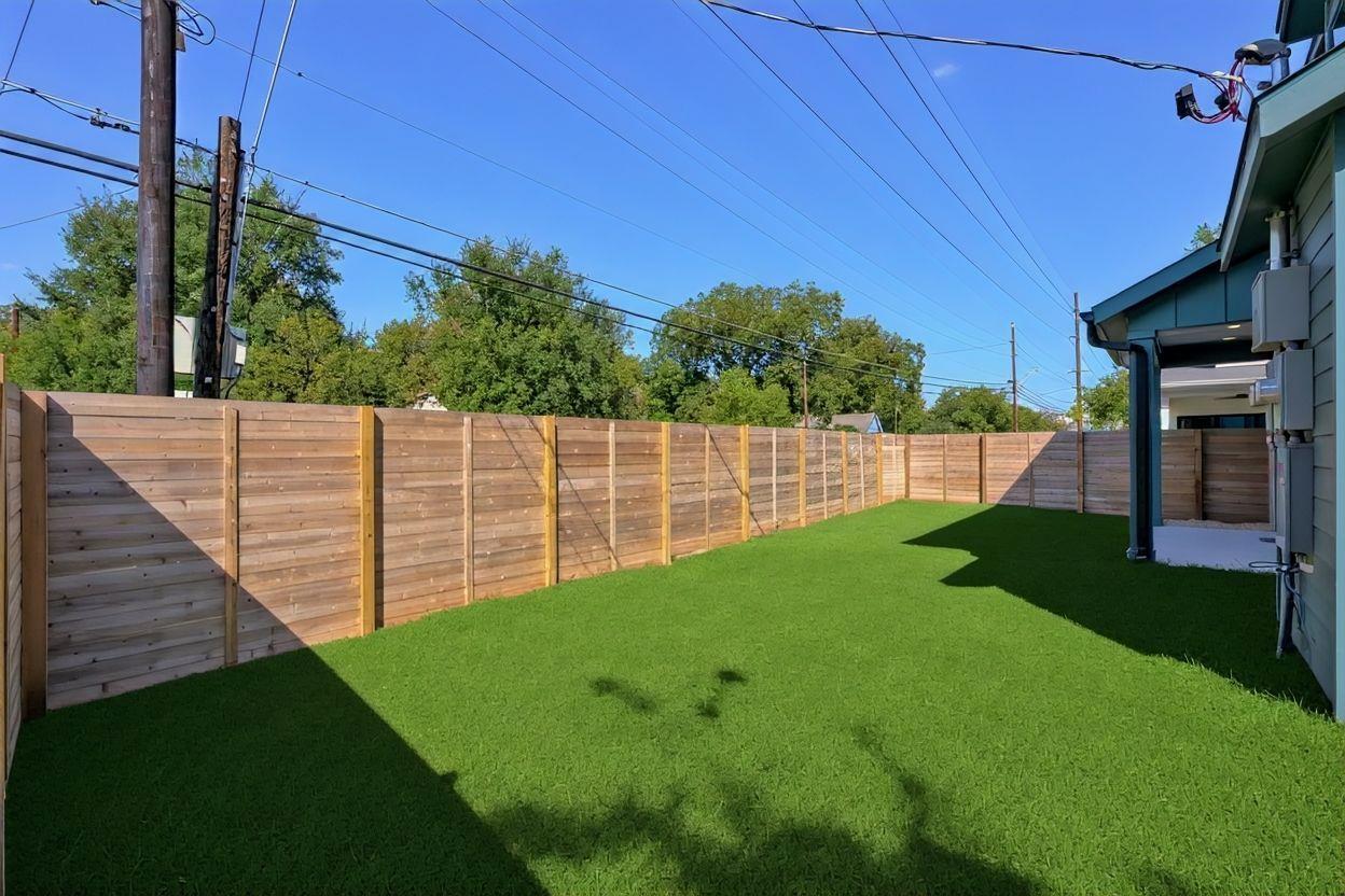 1601 Canterbury St # 2, Austin, TX 78702