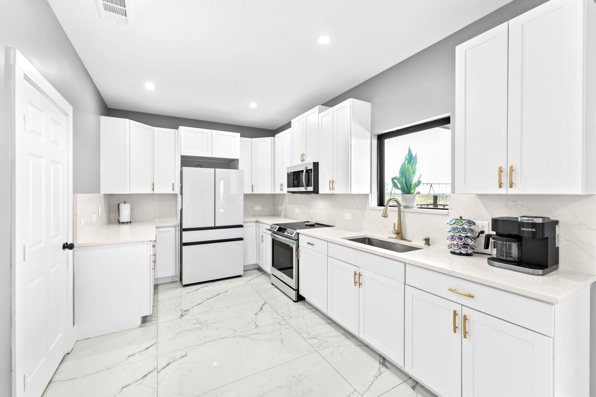 749 El Rey Dr, Kyle, TX 78640