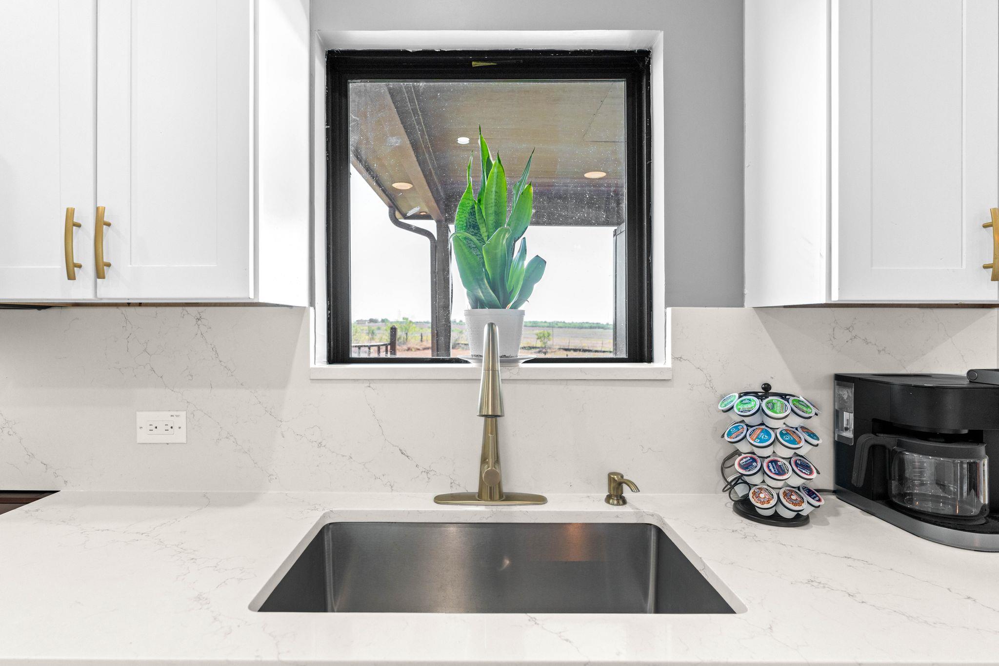 749 El Rey Dr, Kyle, TX 78640