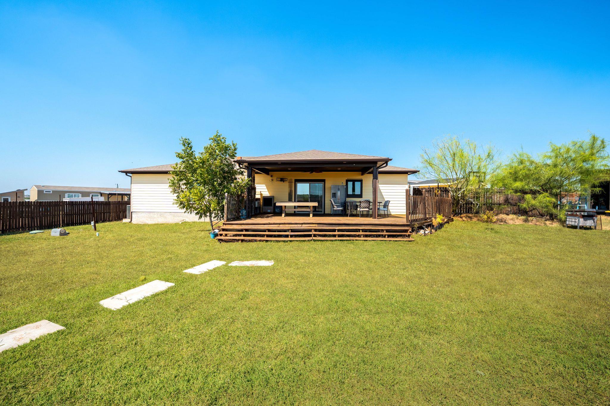 749 El Rey Dr, Kyle, TX 78640