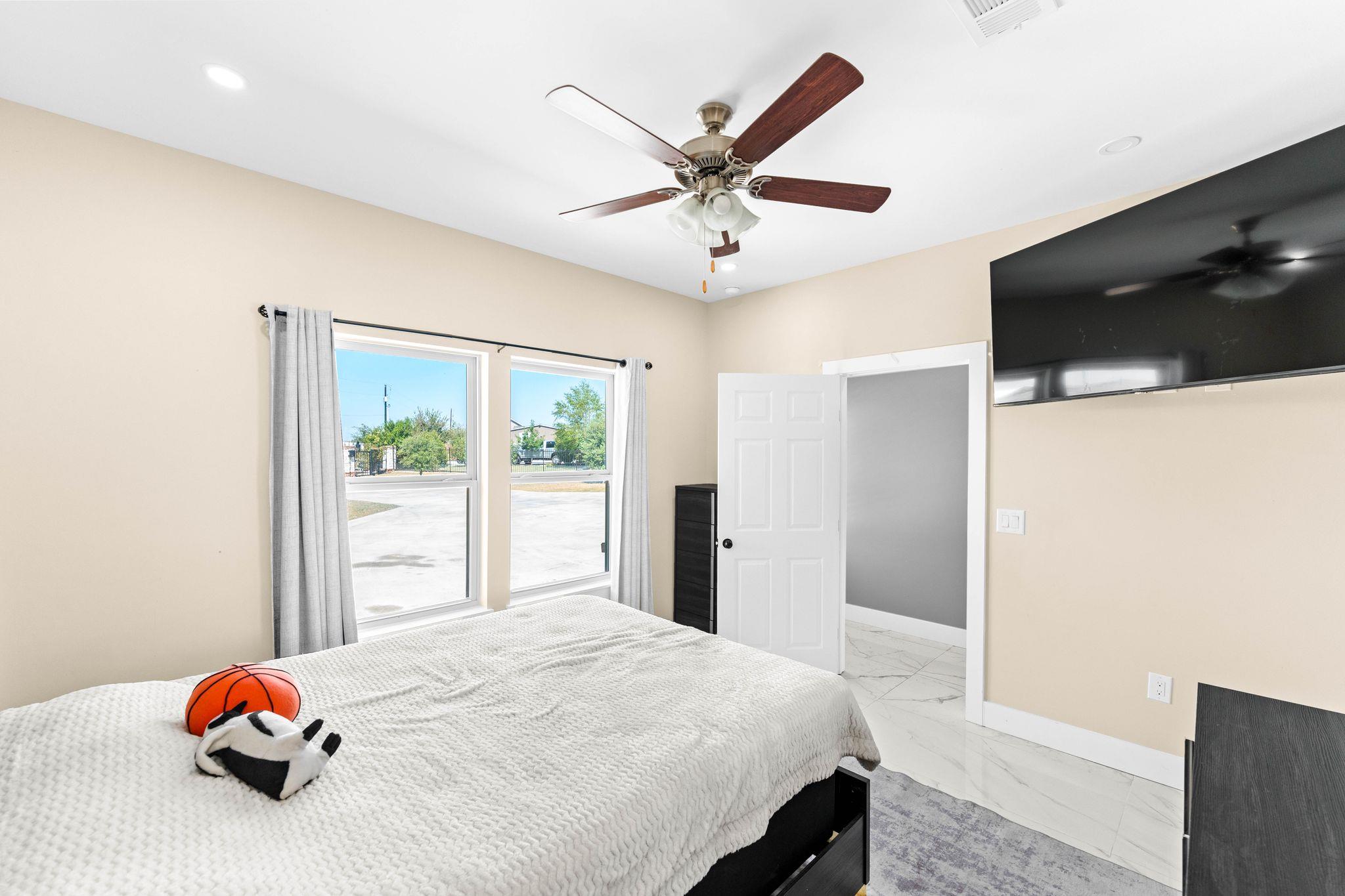 749 El Rey Dr, Kyle, TX 78640