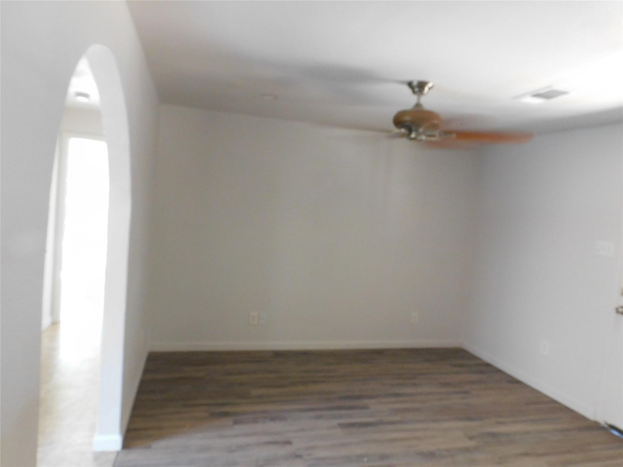 1320 Green St, Lockhart, TX 78644