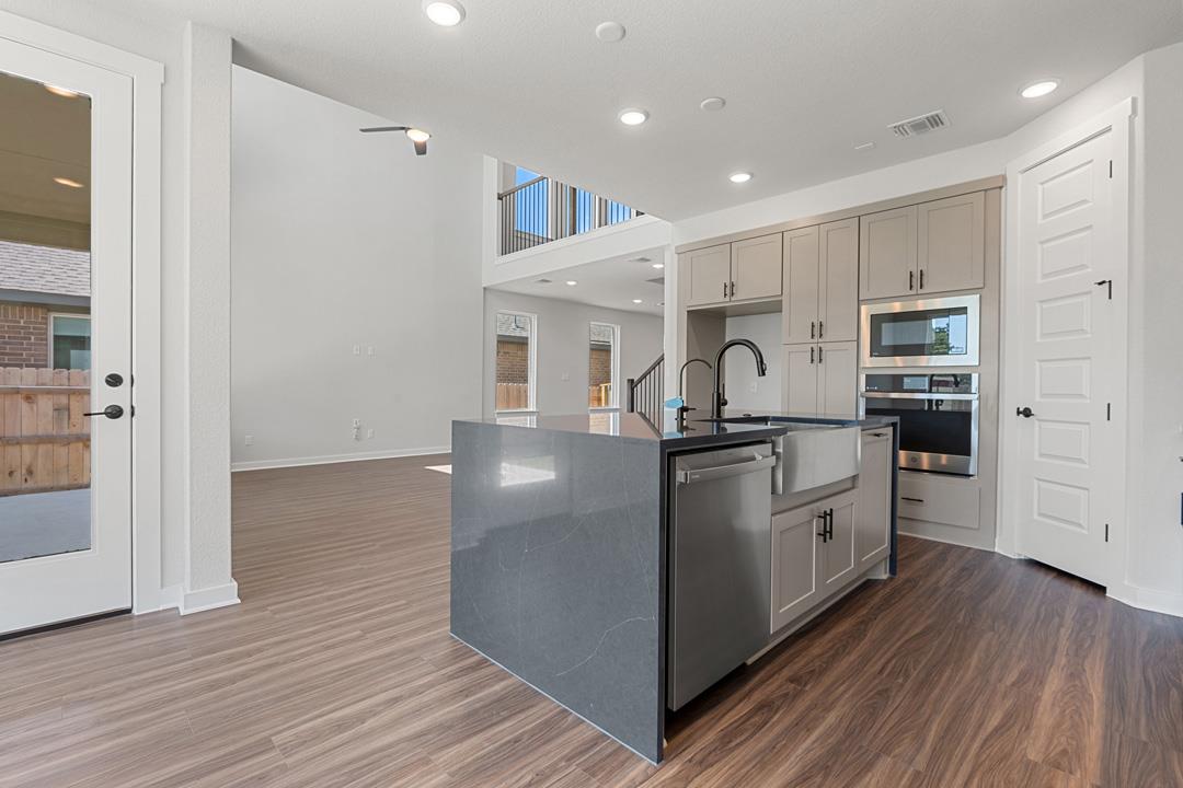 113 High Valley Drive, Liberty Hill, TX 78642