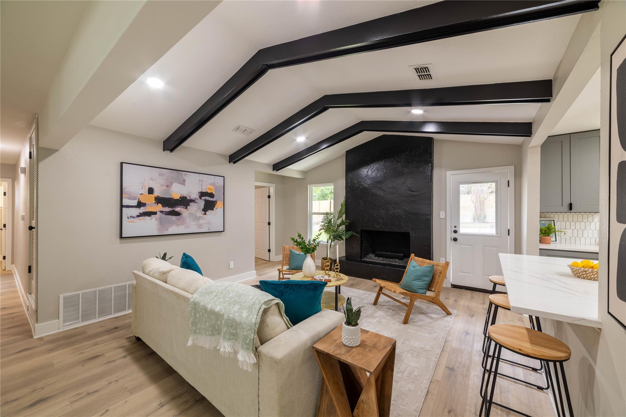 7300 Fred Morse Dr, Austin, TX 78723