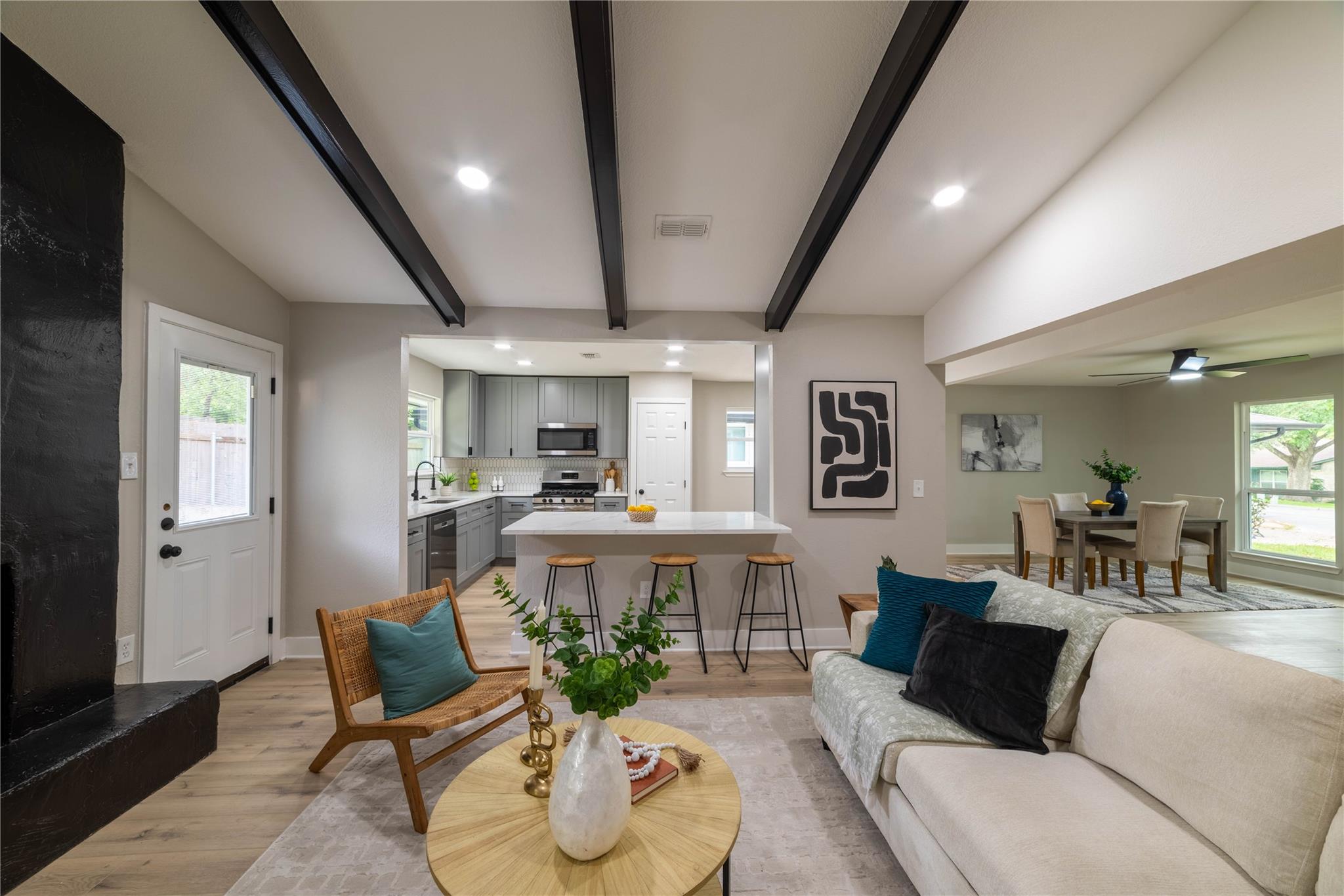 7300 Fred Morse Dr, Austin, TX 78723