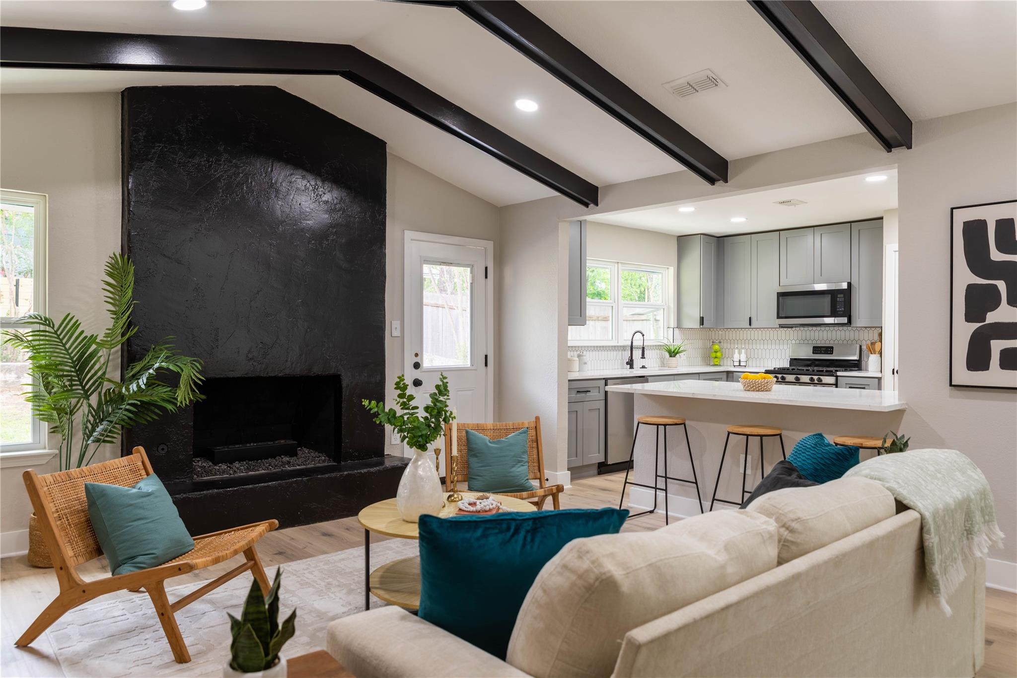 7300 Fred Morse Dr, Austin, TX 78723