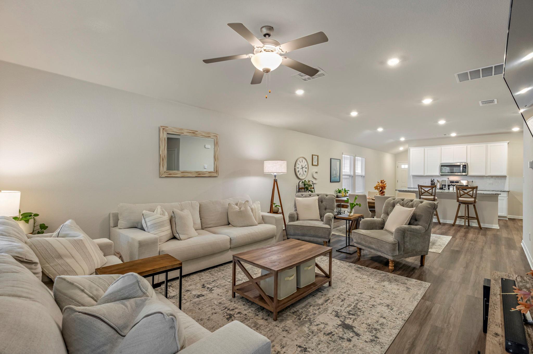 524 View Dr, Georgetown, TX 78628