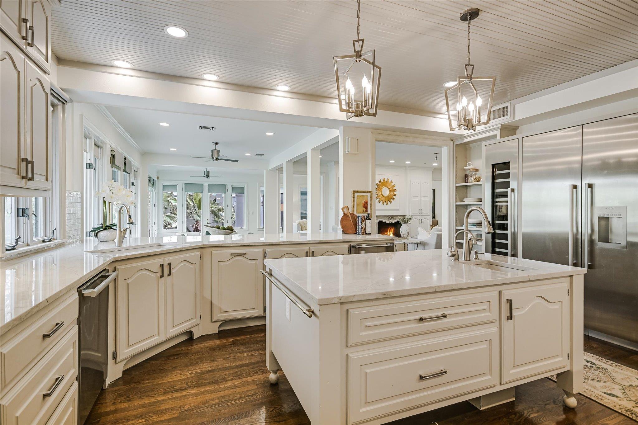 1304 Gaston Ave, Austin, TX 78703