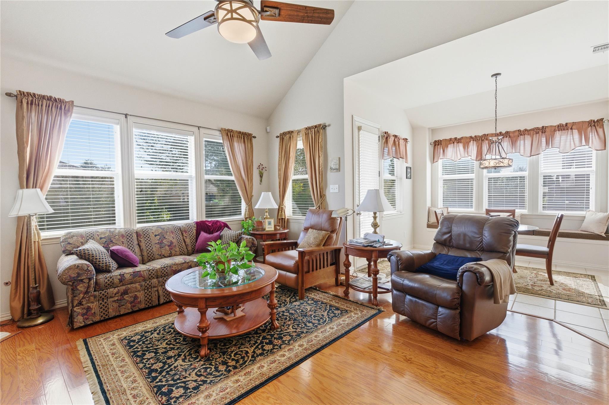 2508 Tumbling River Dr, Leander, TX 78641