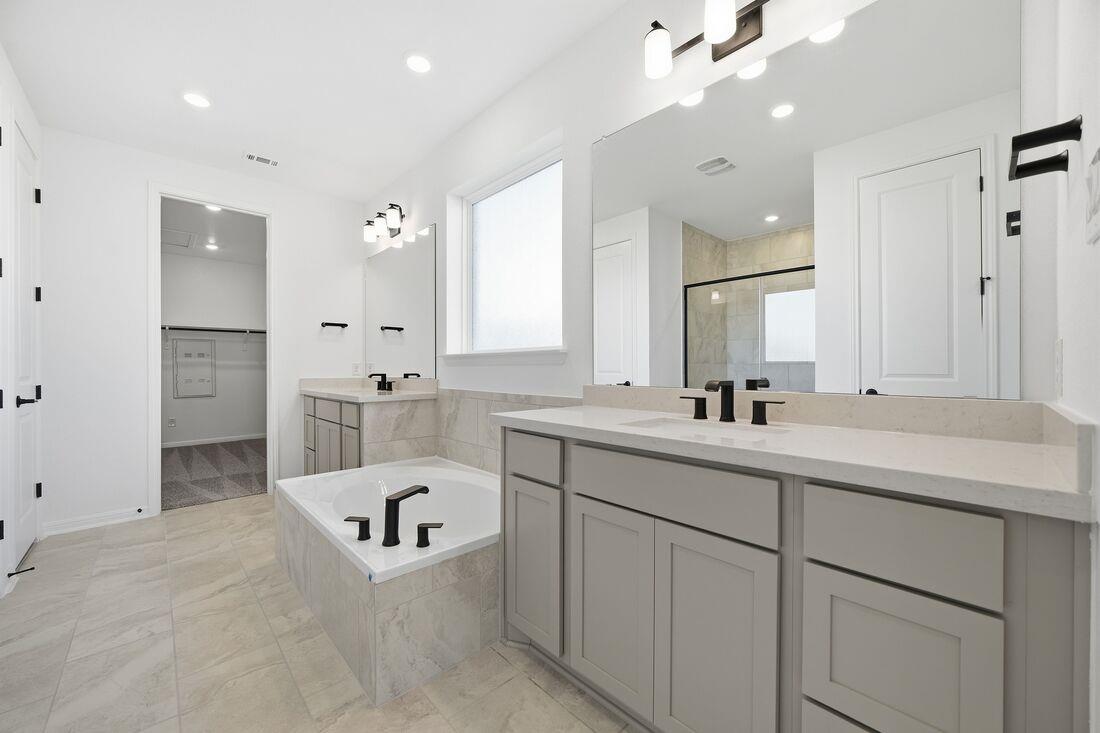 304 Kristen Oak Dr, Georgetown, TX 78628