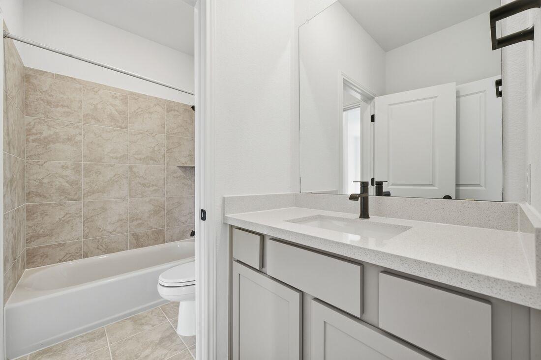 304 Kristen Oak Dr, Georgetown, TX 78628